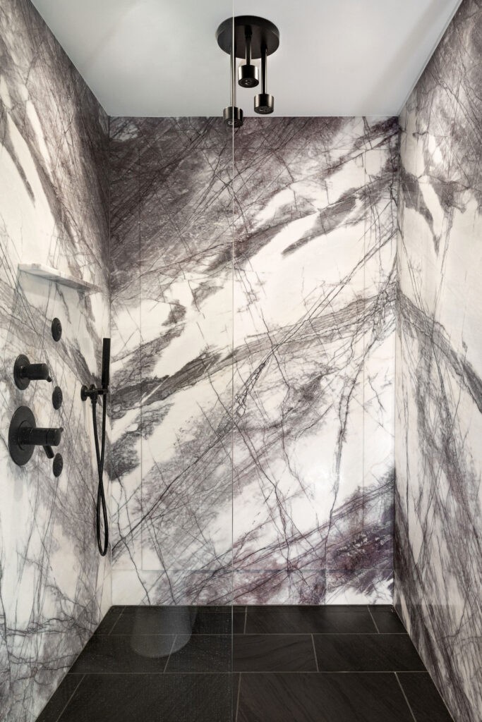 Dramatic Black and White