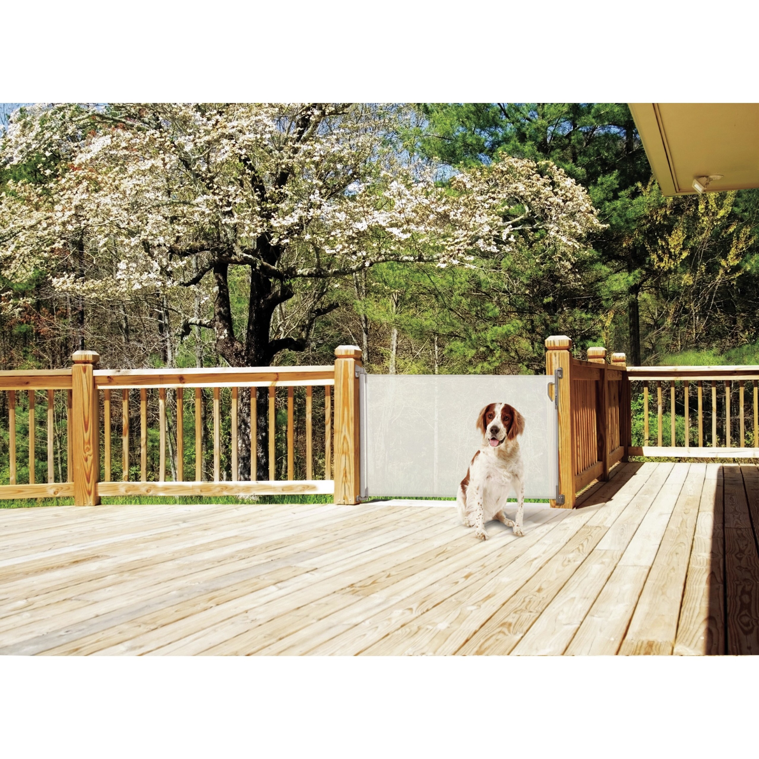 retractable gate for deck