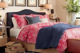 How to style your bedroom in patriotic colors