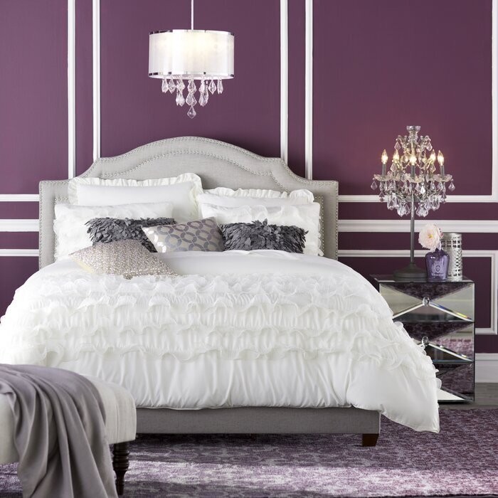 6 Reasons to Love Grey and White Bedding - VisualHunt