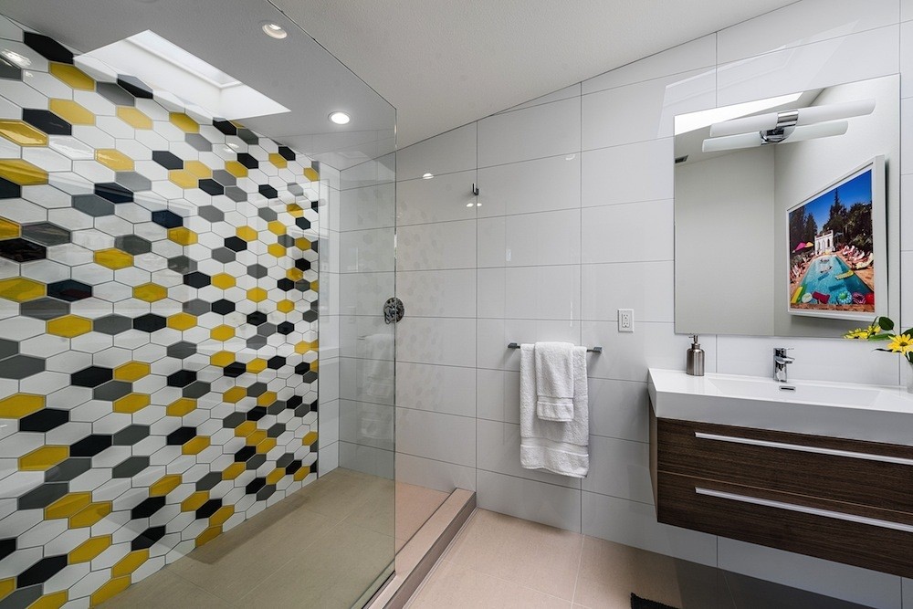 Honeycomb Feature Wall