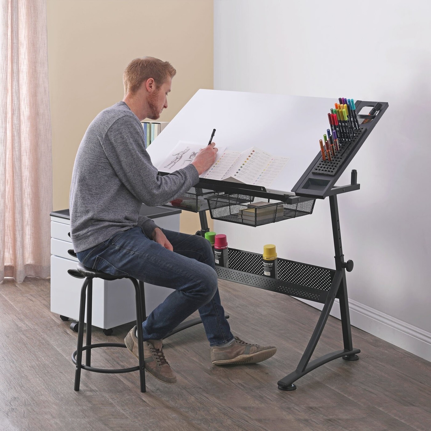 https://visualhunt.com/photos/19/white-black-drafting-table-and-chair-set.jpeg