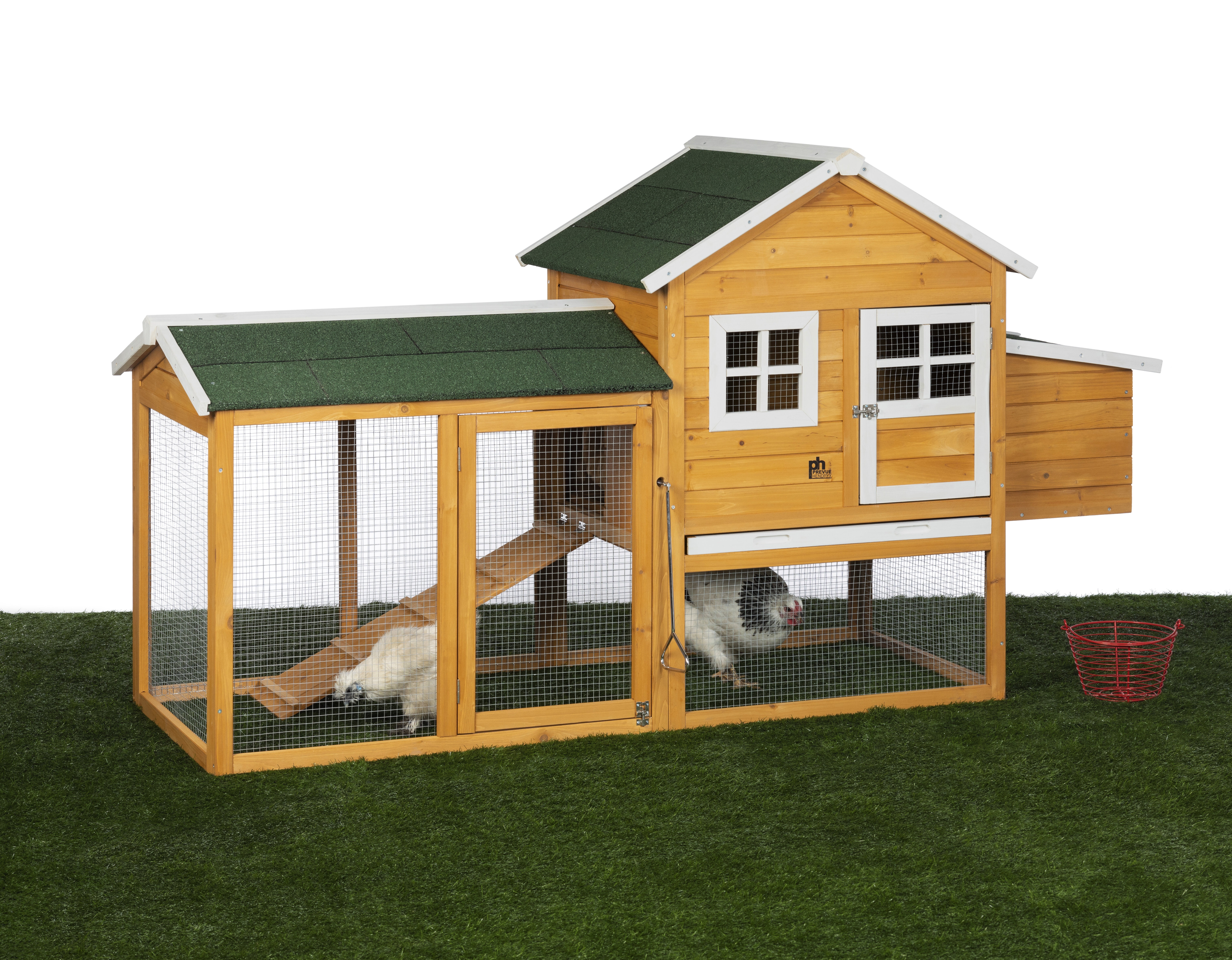 Abrianna 26.1 Square Feet Chicken Coop with Chicken Run