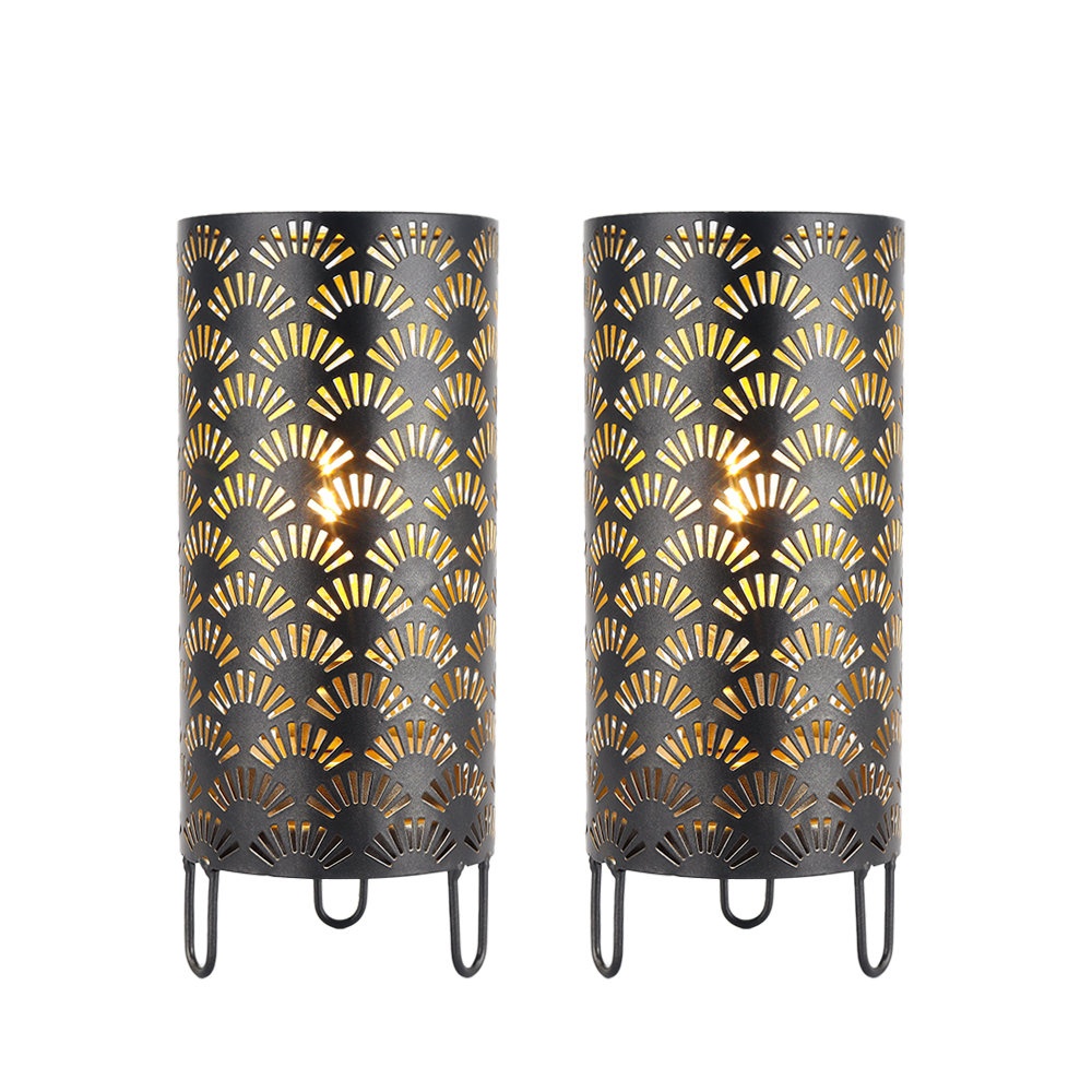 Adontae Metal Table Lamp