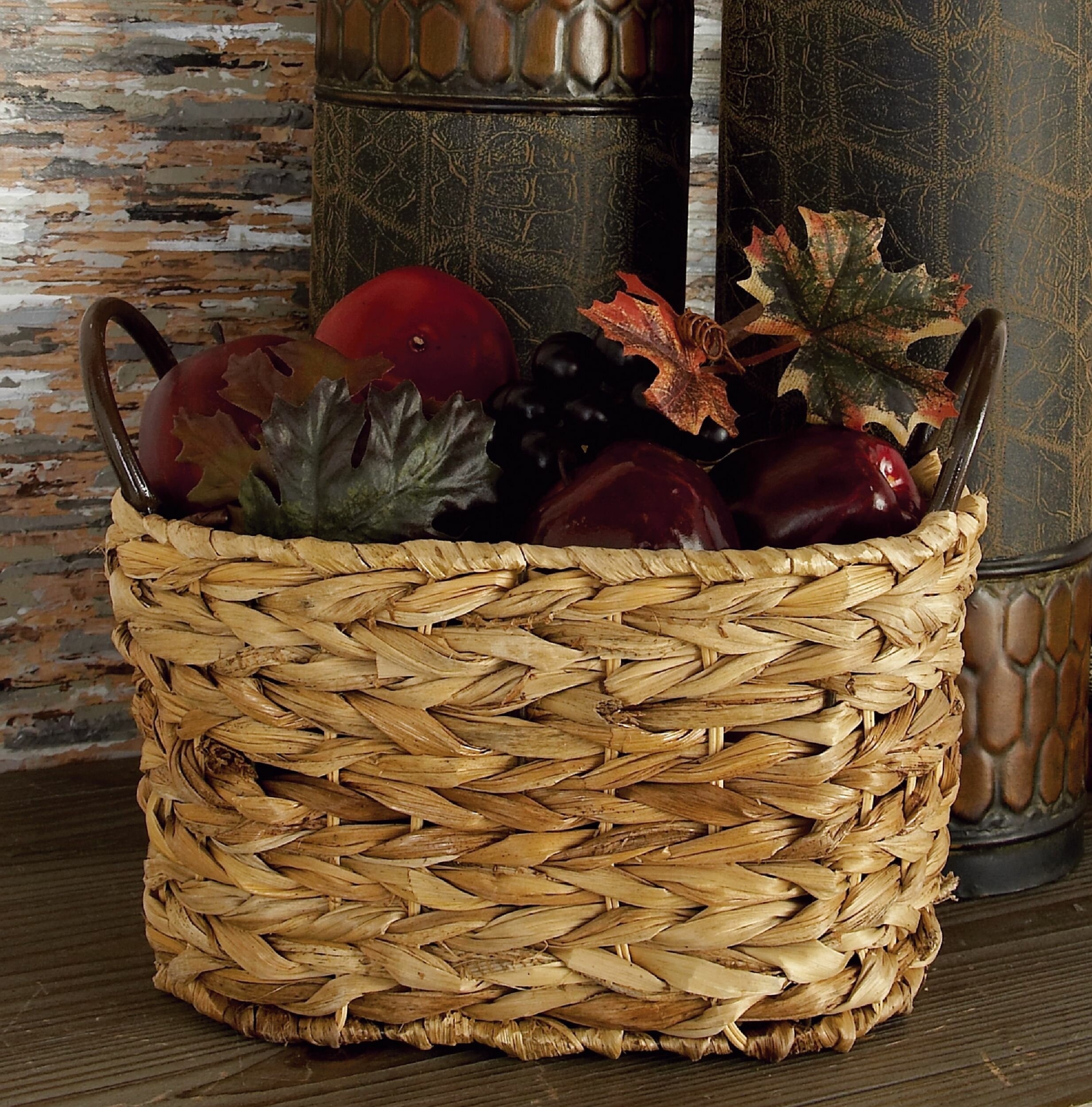 Round Wicker Gift Basket, Set of 3