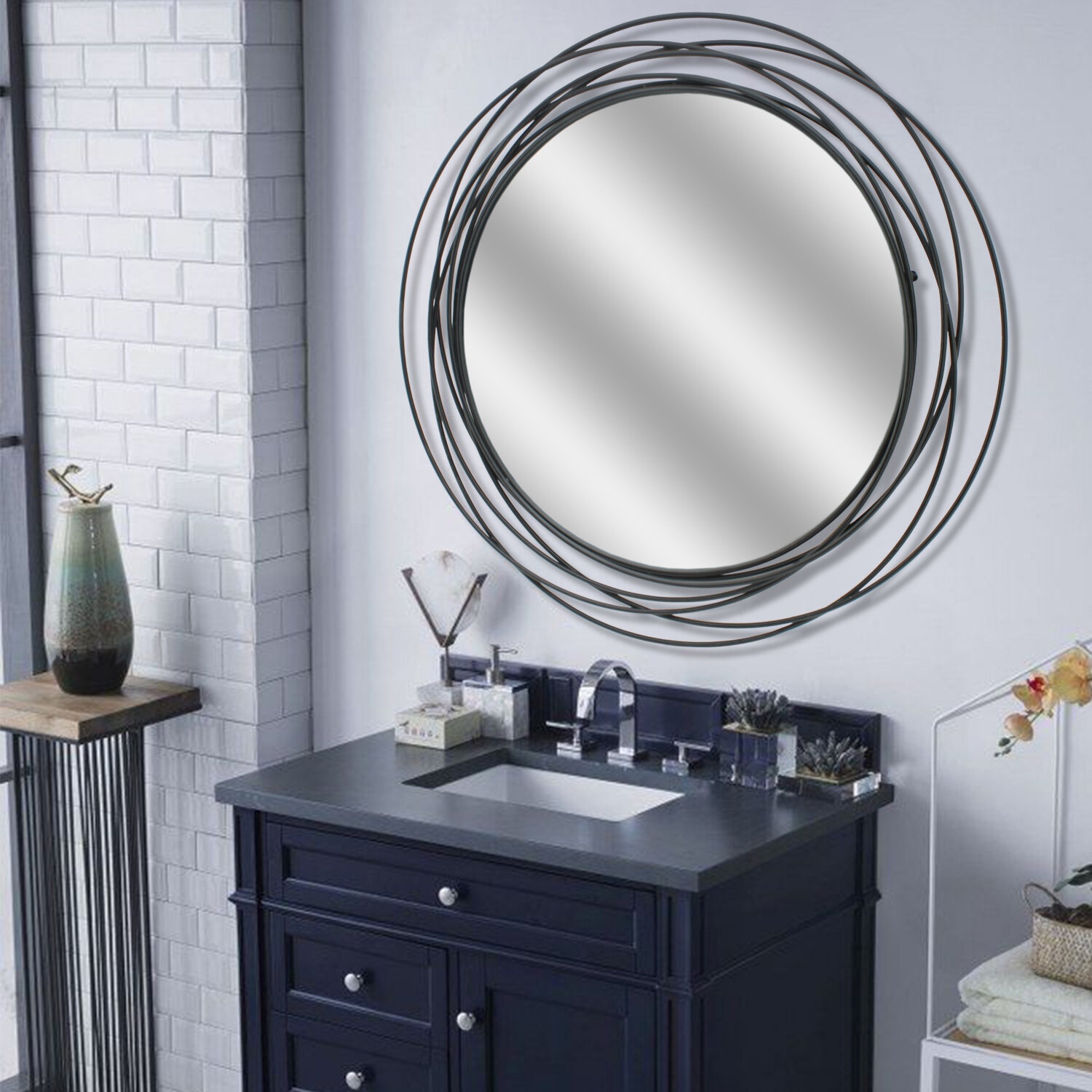 Baeddan Round Metal Wall Mirror