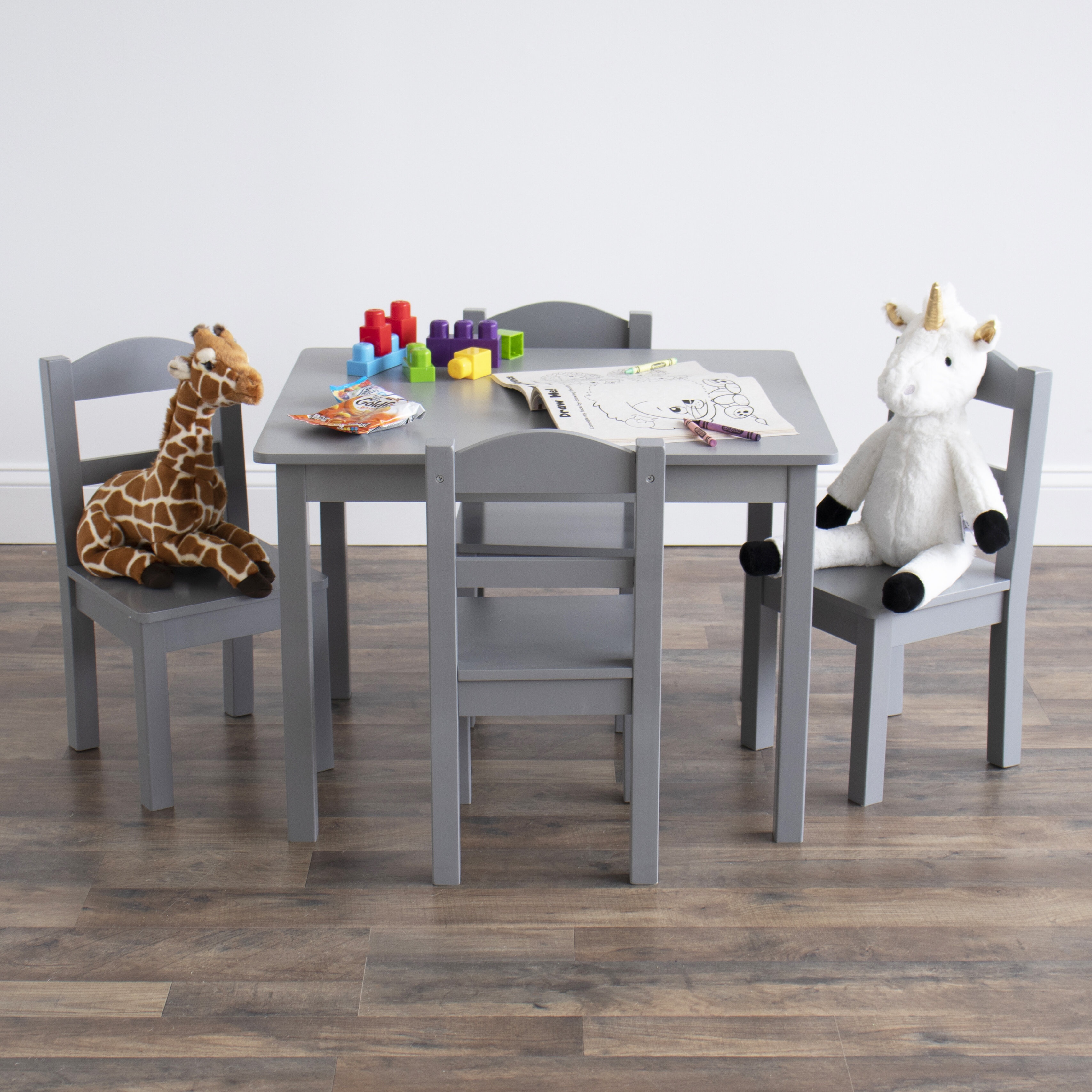 https://visualhunt.com/photos/23/bran-kids-rectangular-play-activity-table-and-chair-set-1.jpg