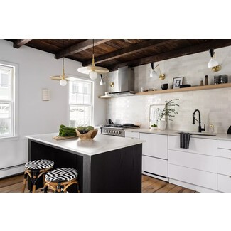 Calming streamlined rustic kitchen