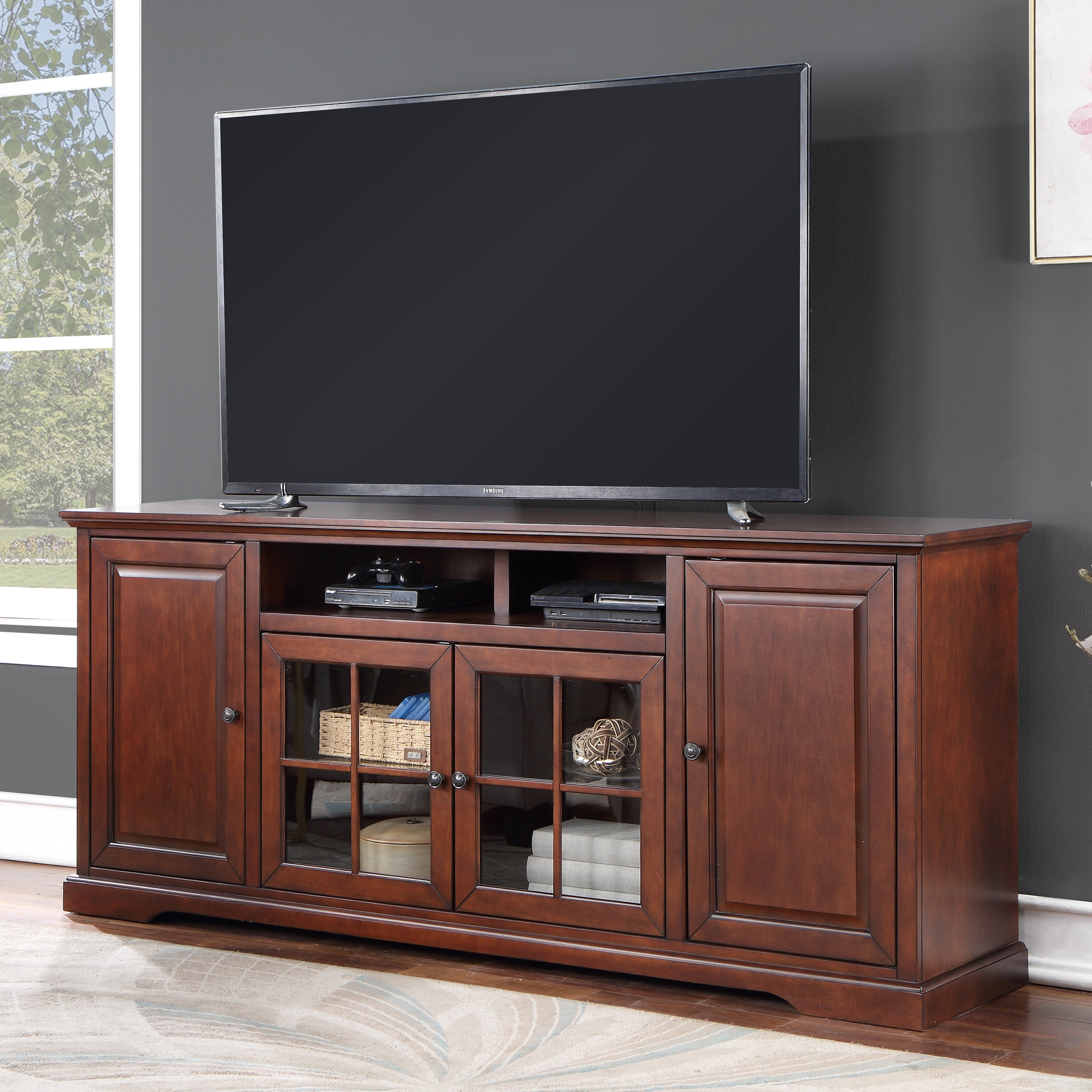 Cifuentes Media Console