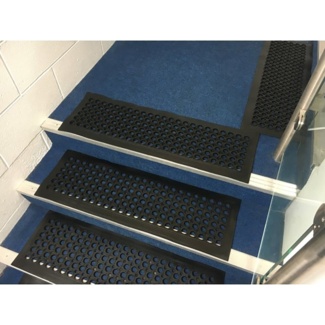 https://visualhunt.com/photos/23/circle-holes-design-rubber-stair-treads-5-pack-10-x-30-black.jpg?s=wh2