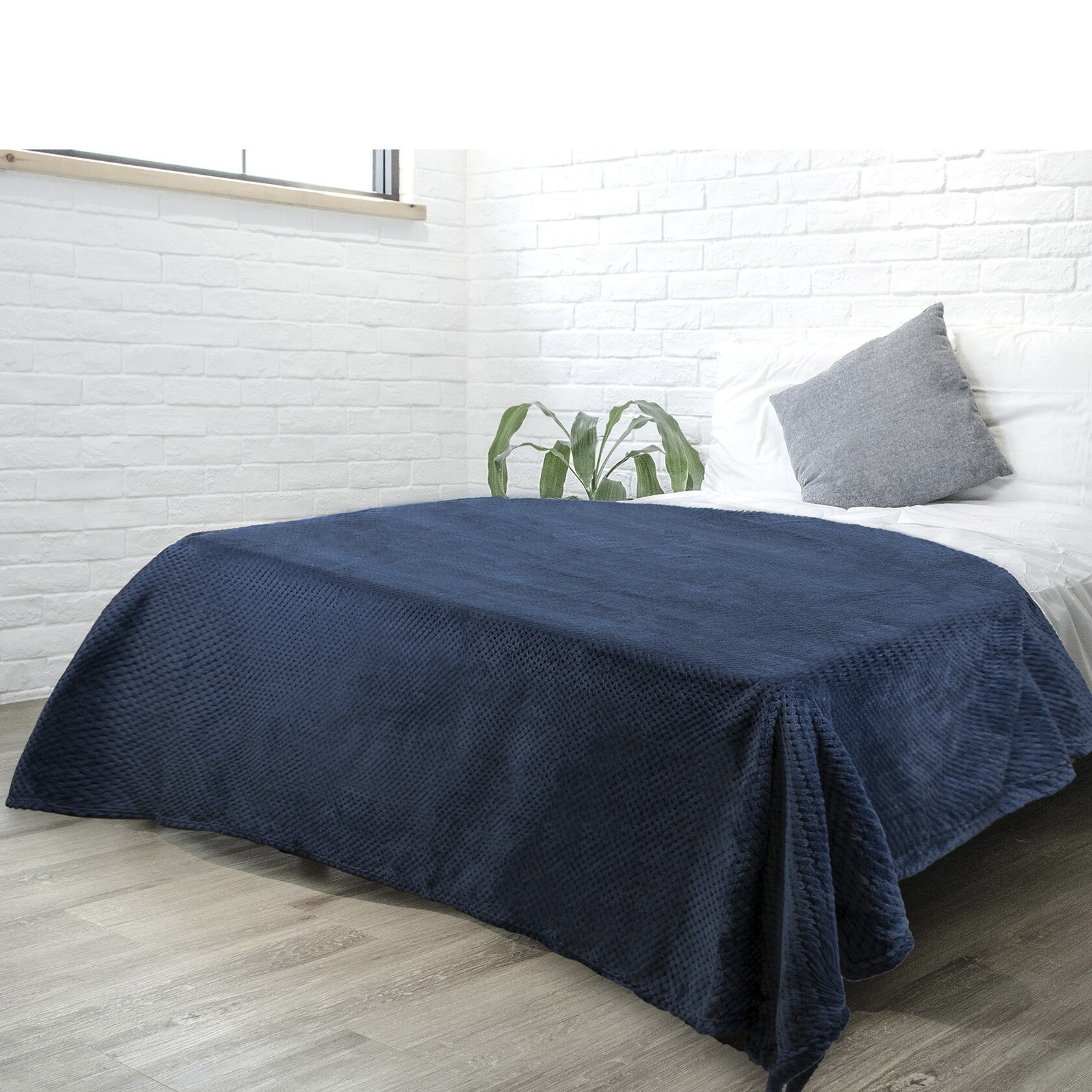 Dicha Woven Throw Blanket