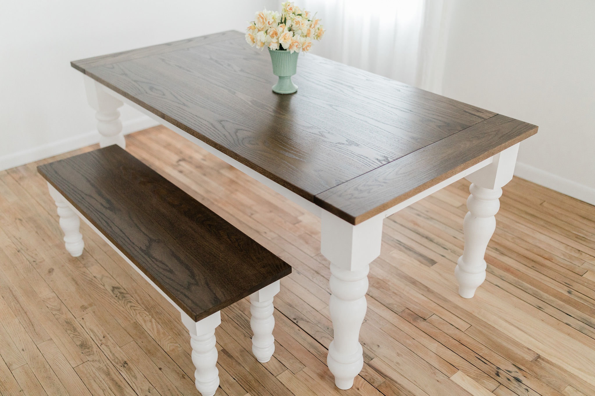 Dudi 6 - Person Solid Oak Dining Set