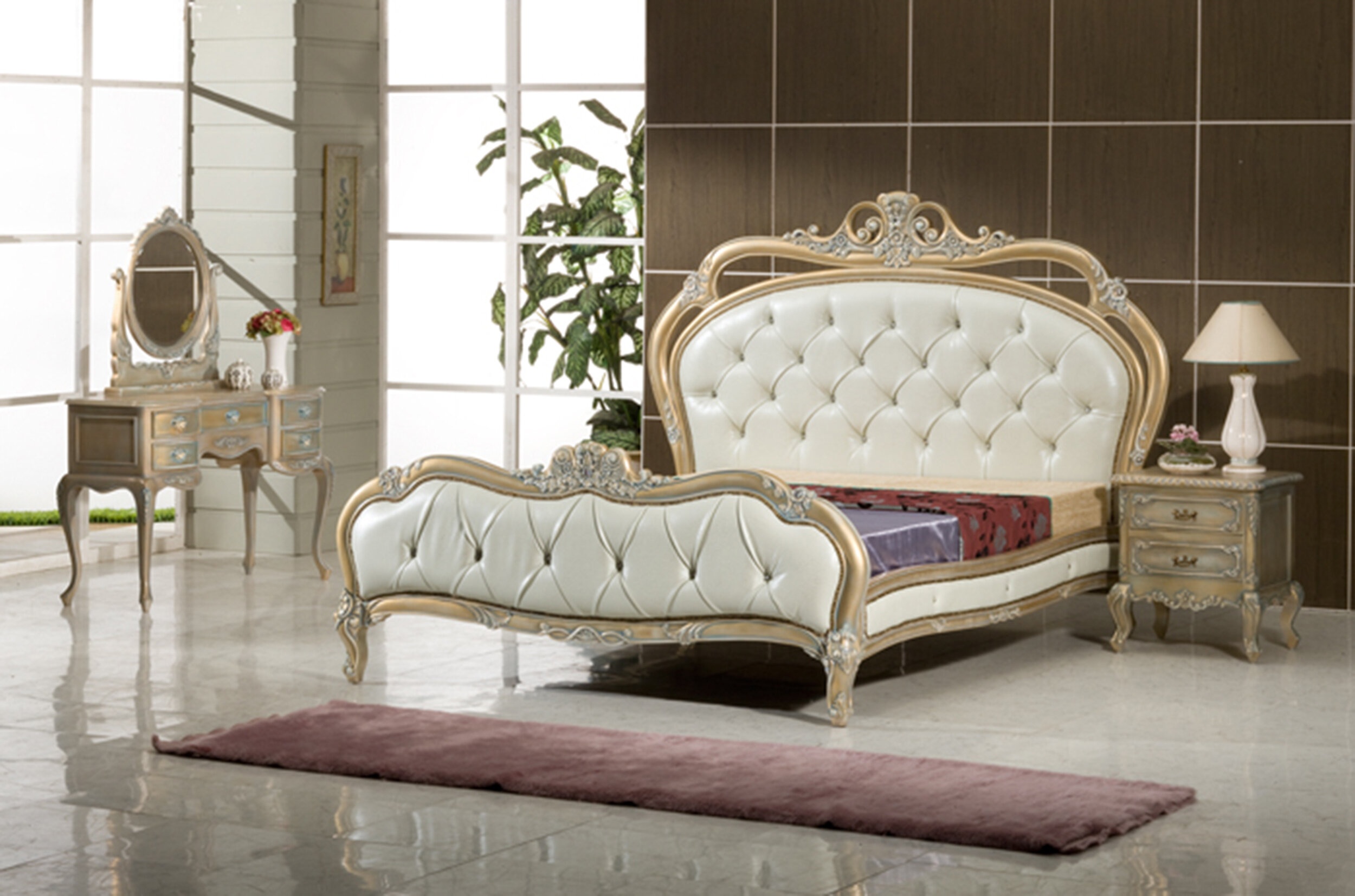 Ely French Queen Standard Solid Wood 5 Piece Bedroom Set