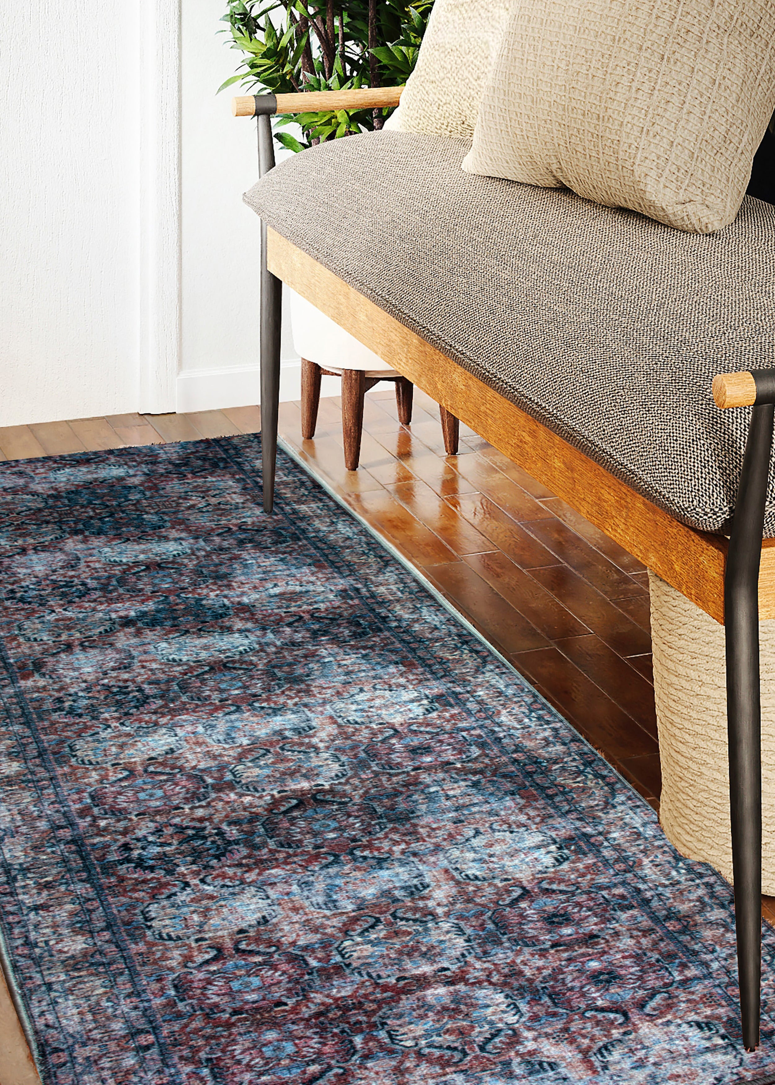 Flatweave Black/White/Red Rug