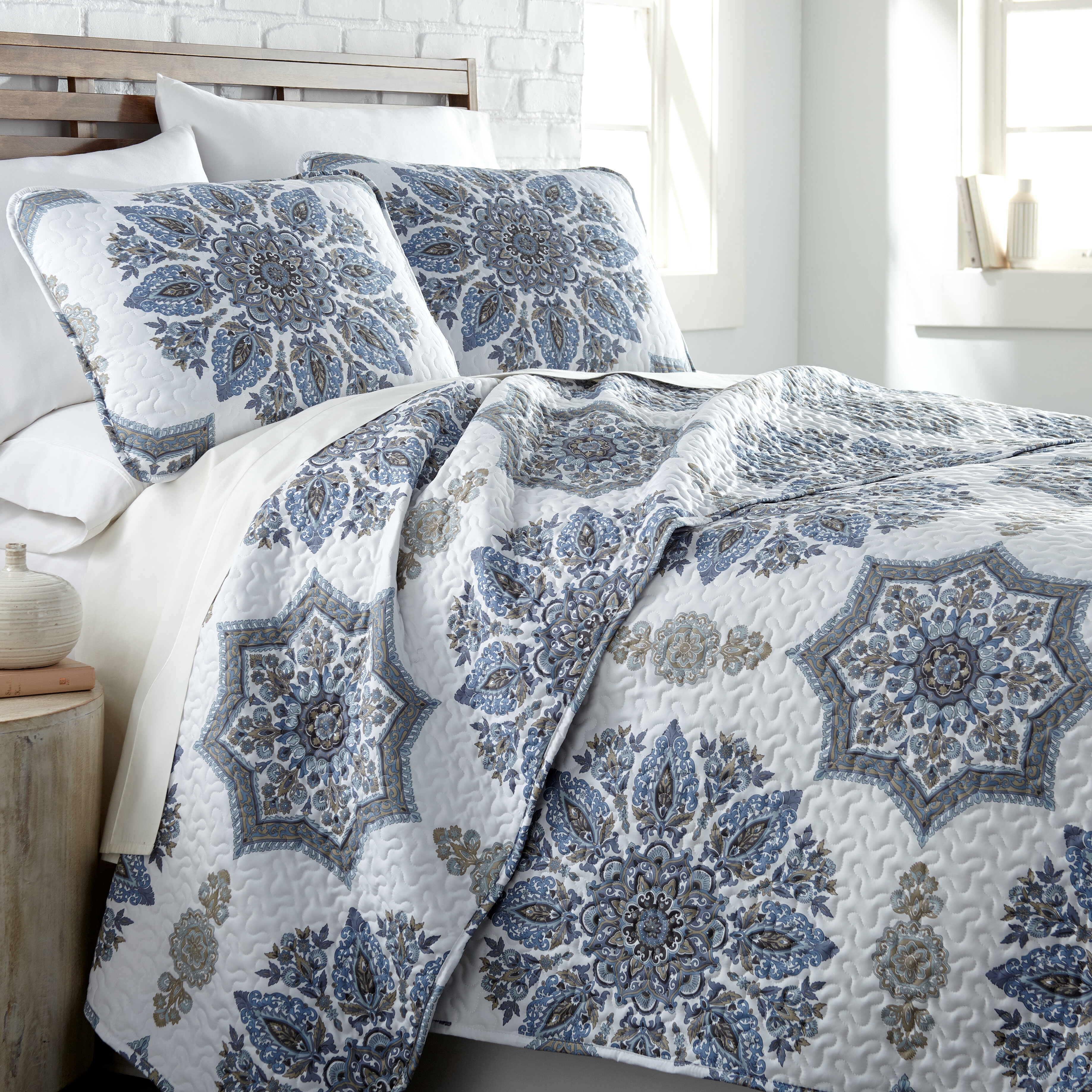 Geter Quilt Set