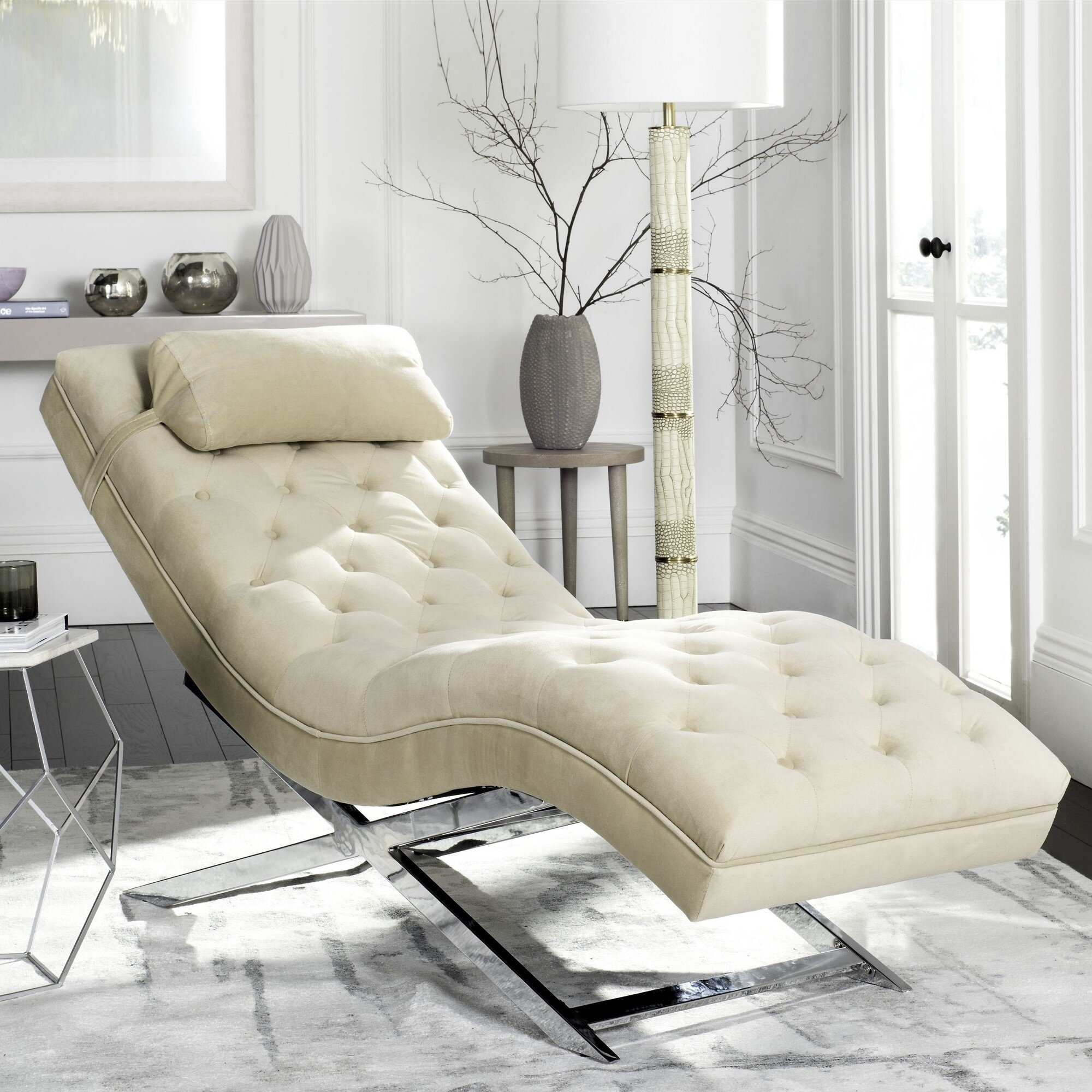 Mabella Upholstered Chaise Lounge