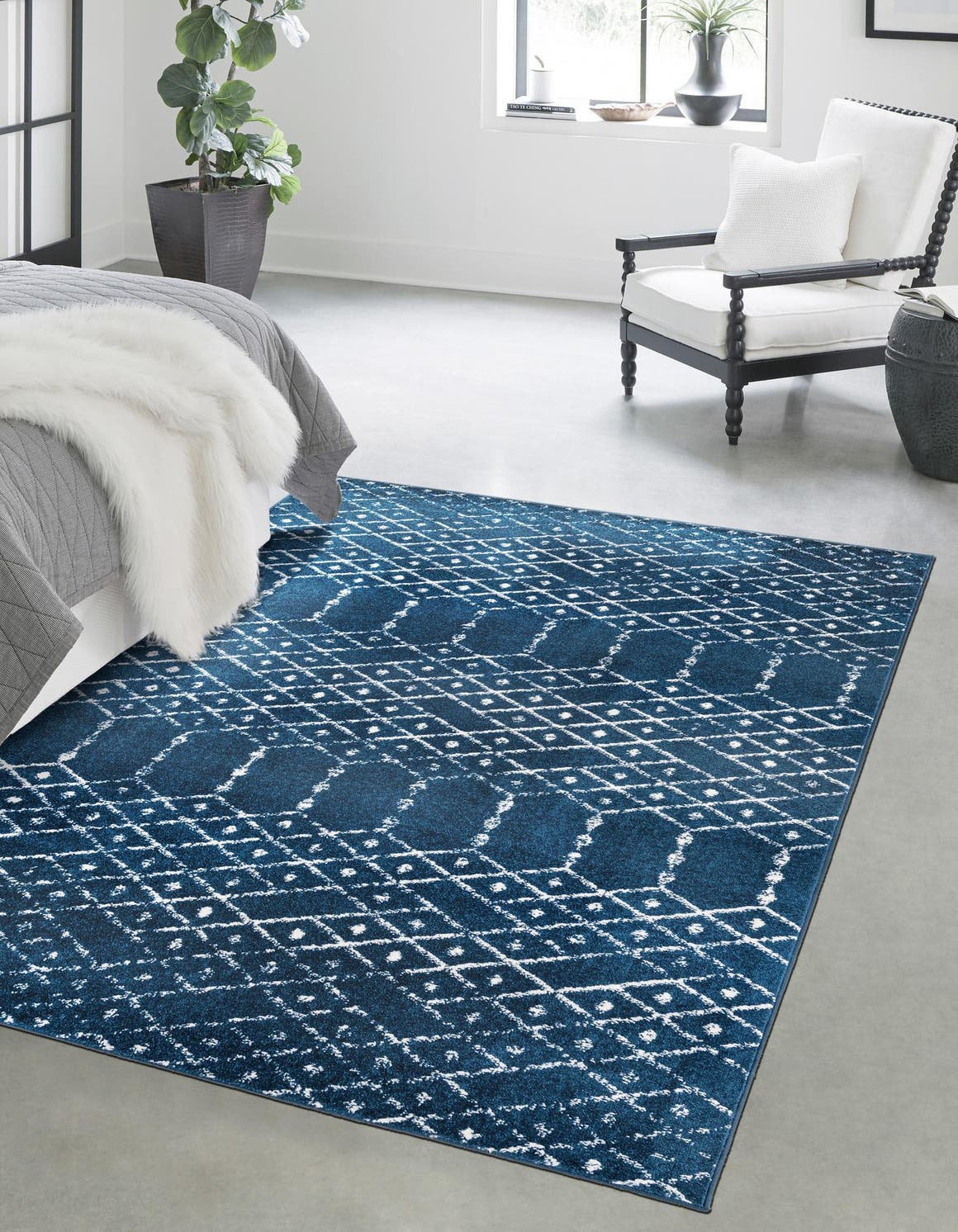 Mahon Machine Woven / Power Loomed Performance Navy Blue/White Rug
