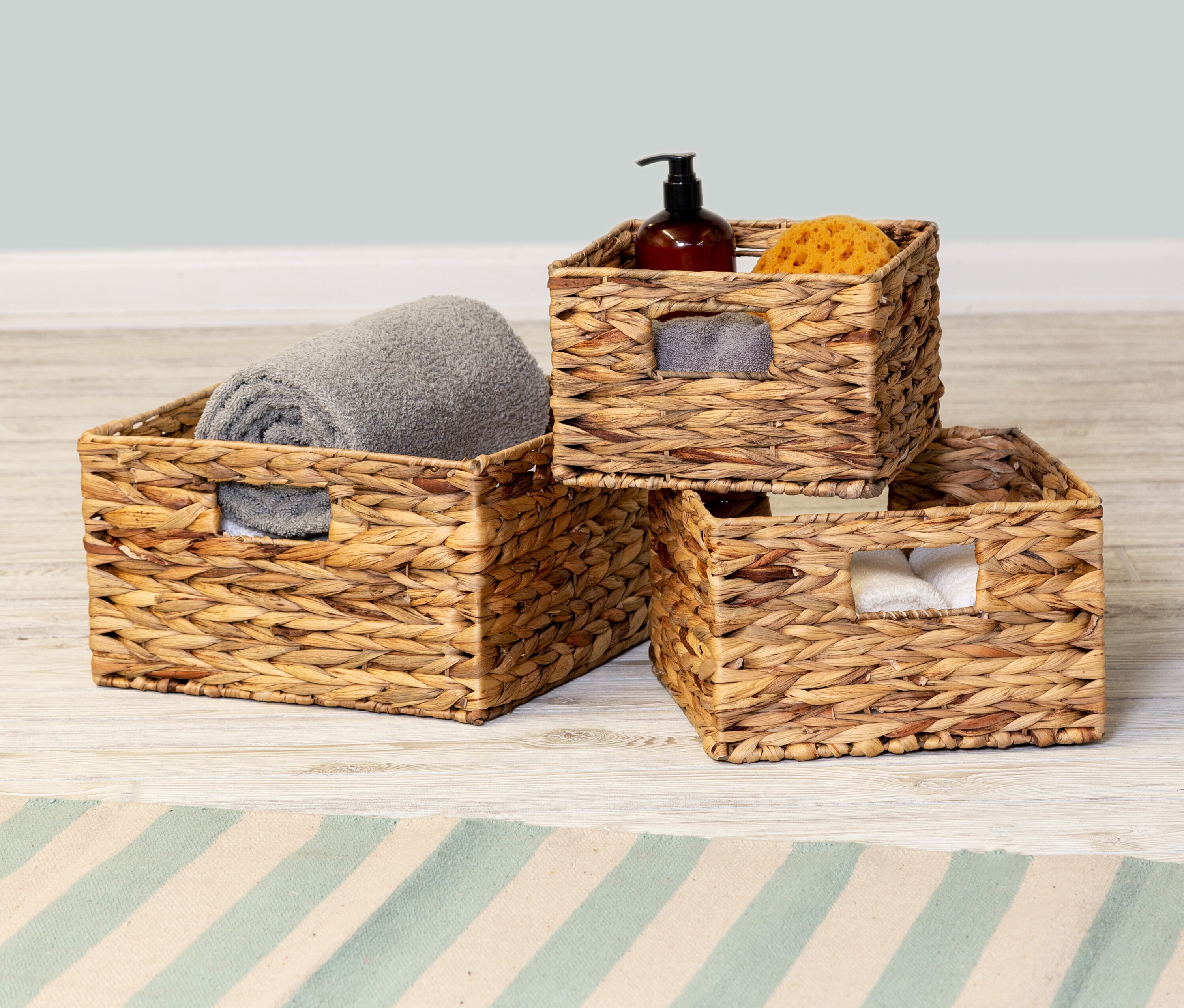 LA JOLIE MUSE Wicker Storage Baskets for Organizing, Recyclable Paper Rope  Basket with Wood Handles, Decorative Hand Woven Basket Organizers for