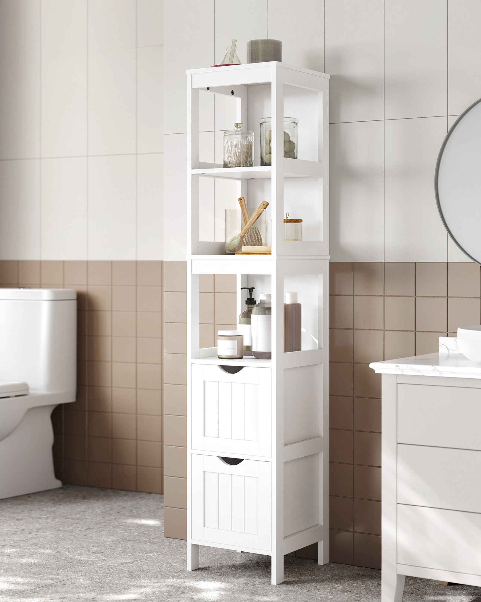https://visualhunt.com/photos/23/oxfordshire-freestanding-linen-cabinet.jpg
