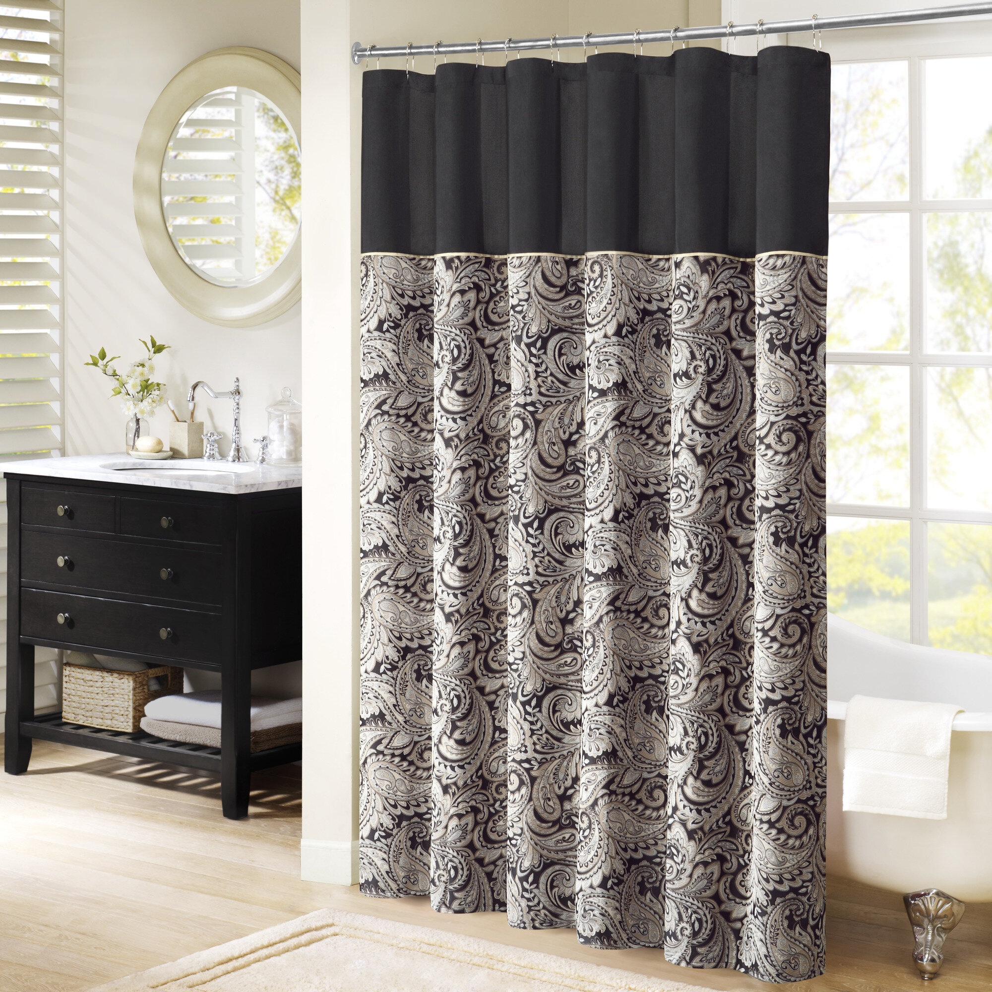 Pereira Paisley Single Shower Curtain