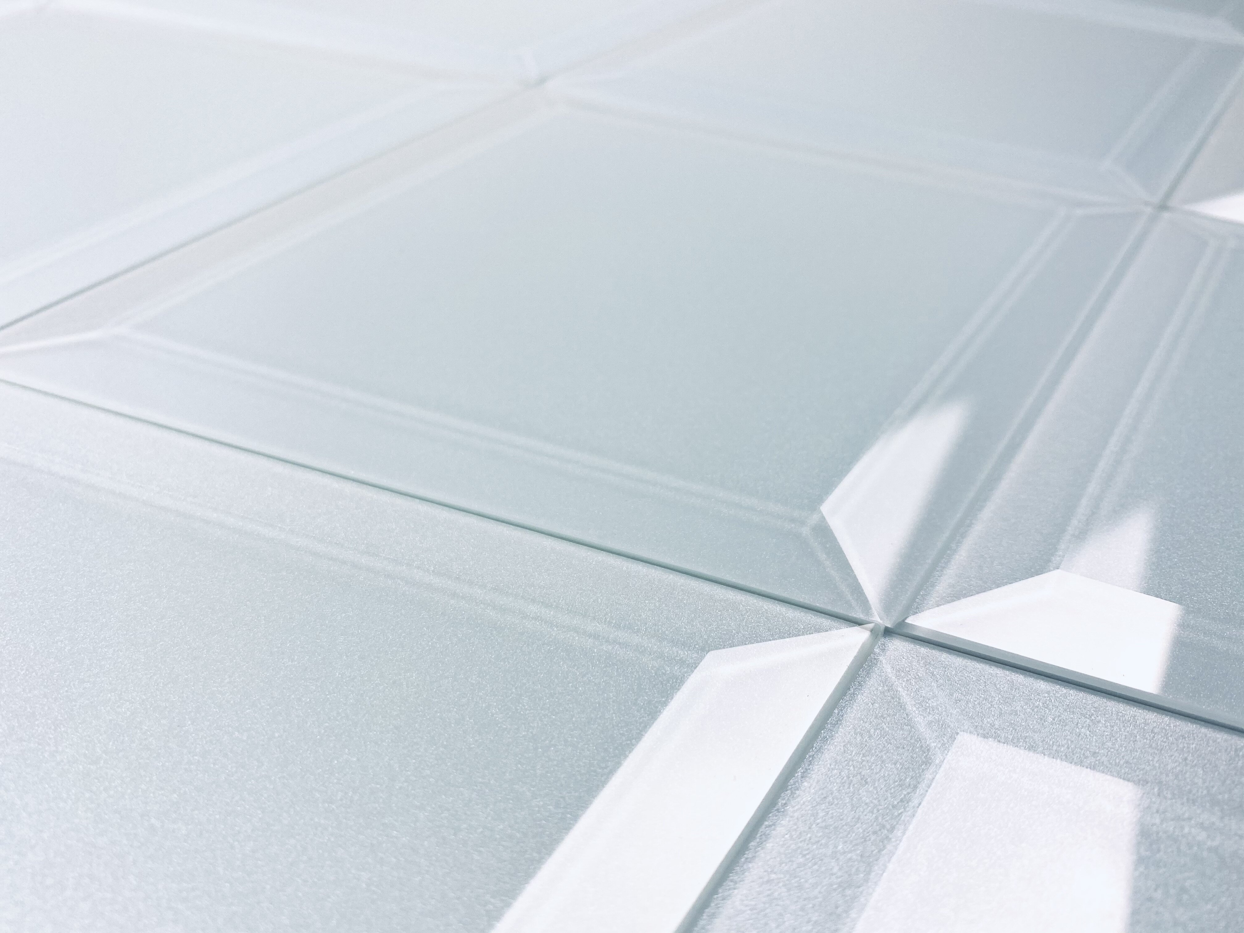 Reflections 6" x 8" Glass Peel & Stick Field Tile