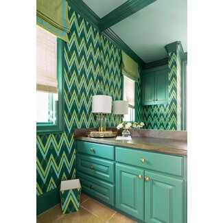 Vibrant green ceiling in an inviting bathroom