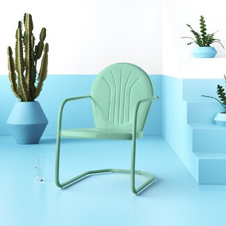 https://visualhunt.com/photos/23/retro-metal-lawn-chair.jpeg?s=wh2