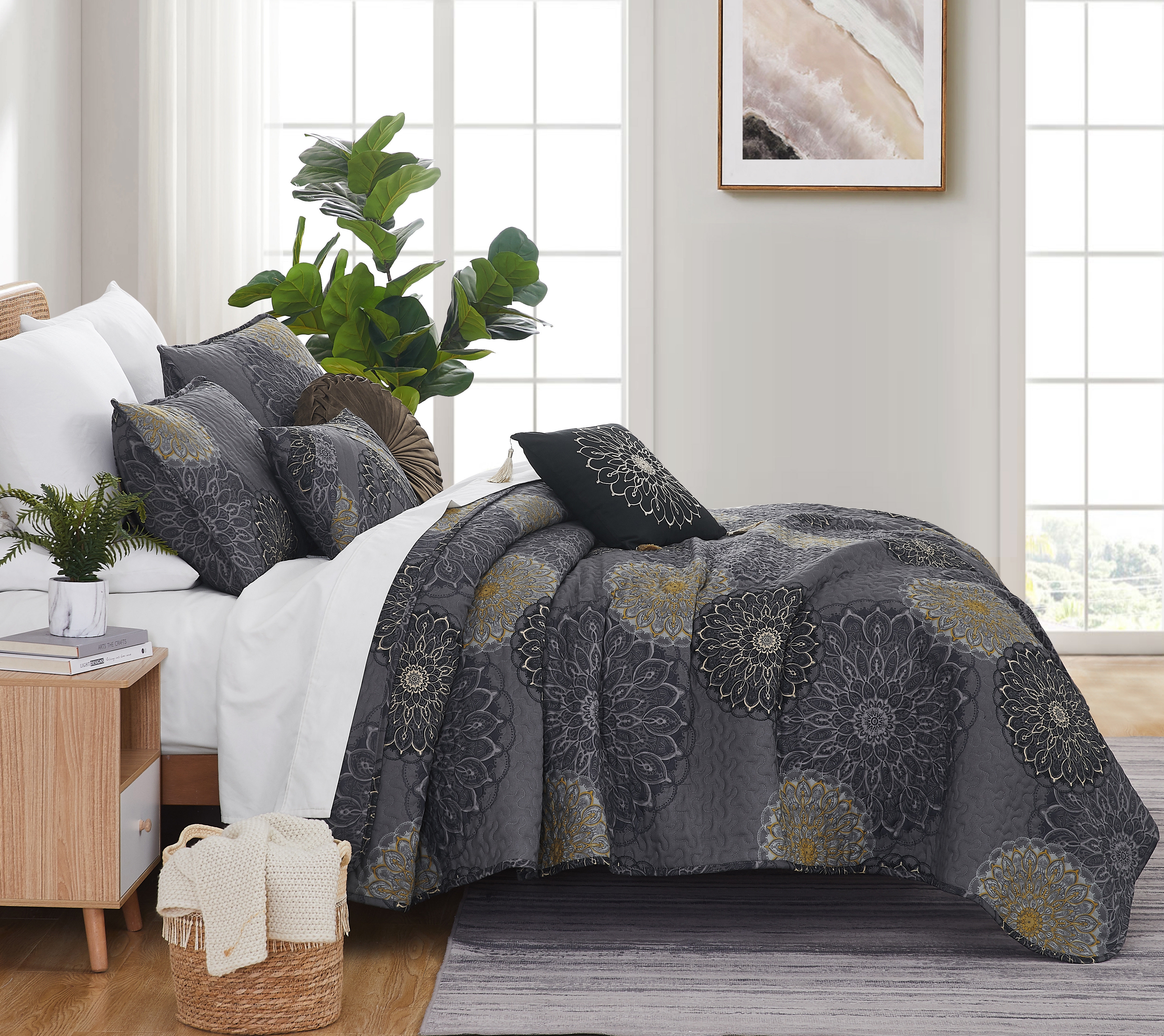 Rokicki Quilt Set