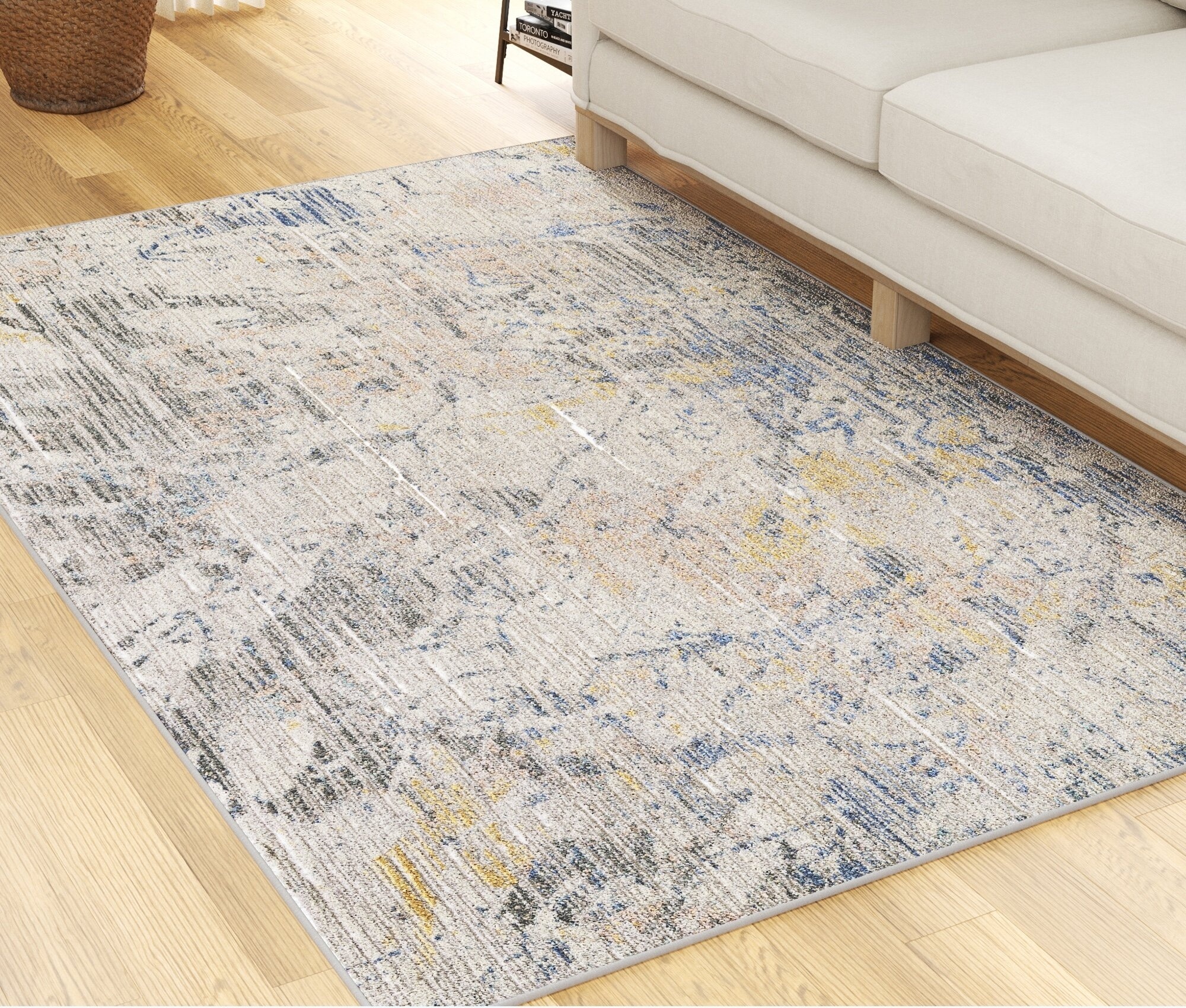Roque Machine Woven / Power Loomed Cream/Gray Rug