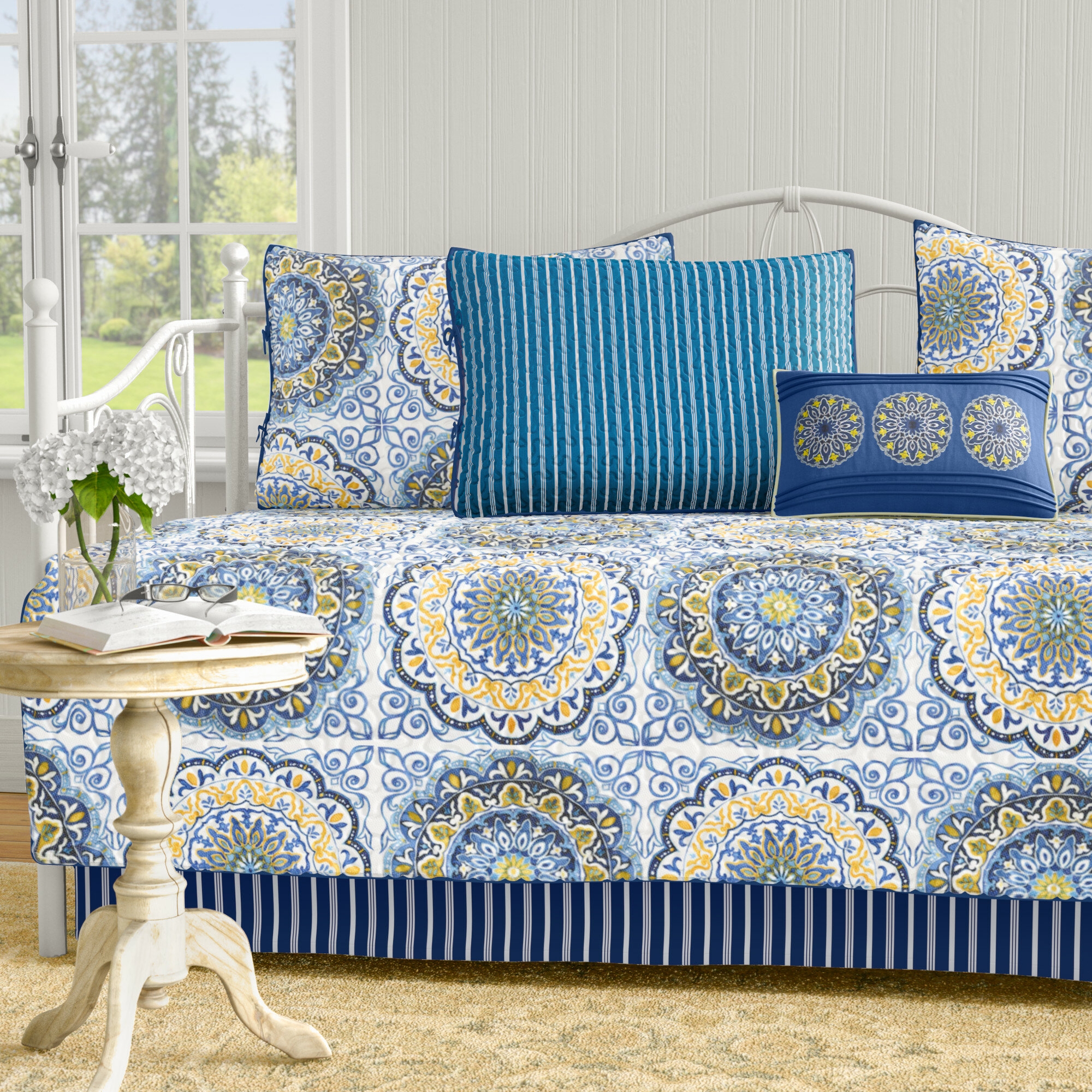 Rushmere Quilt Set