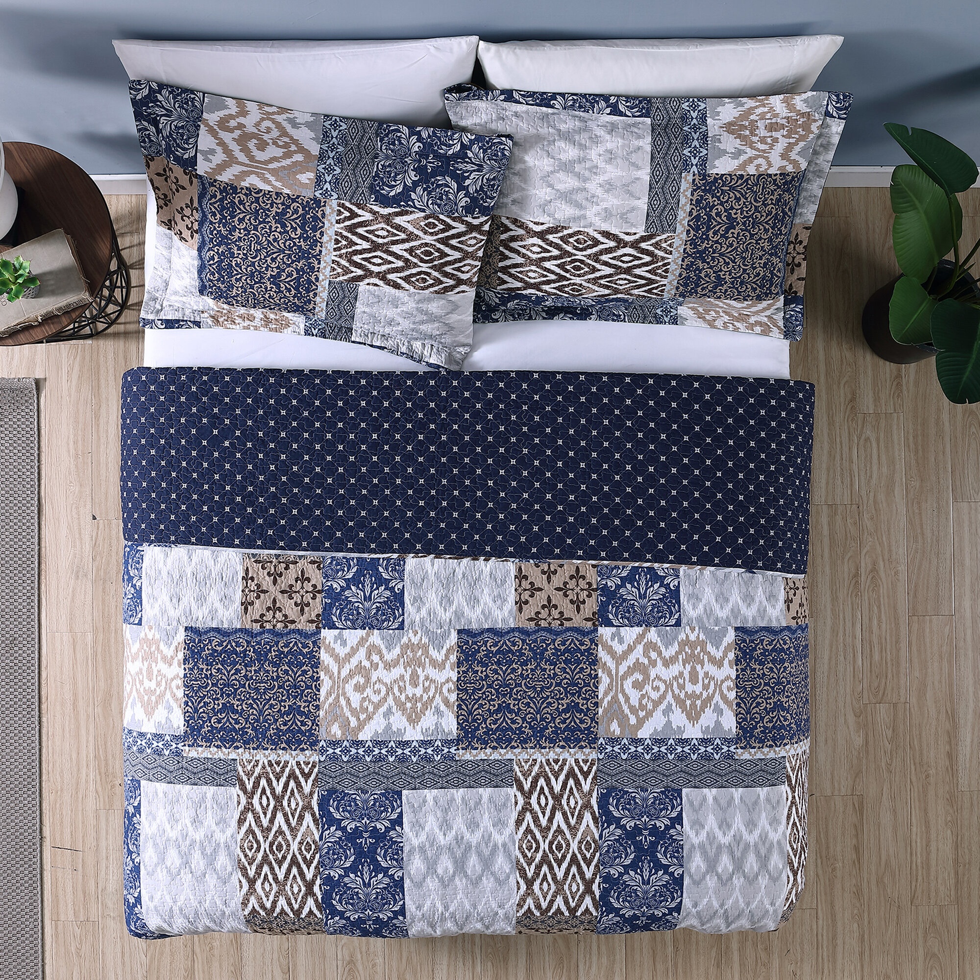 Shelborne Blue/Brown/Beige/White/Gray 100% Cotton Reversible Modern & Contemporary Quilt Set
