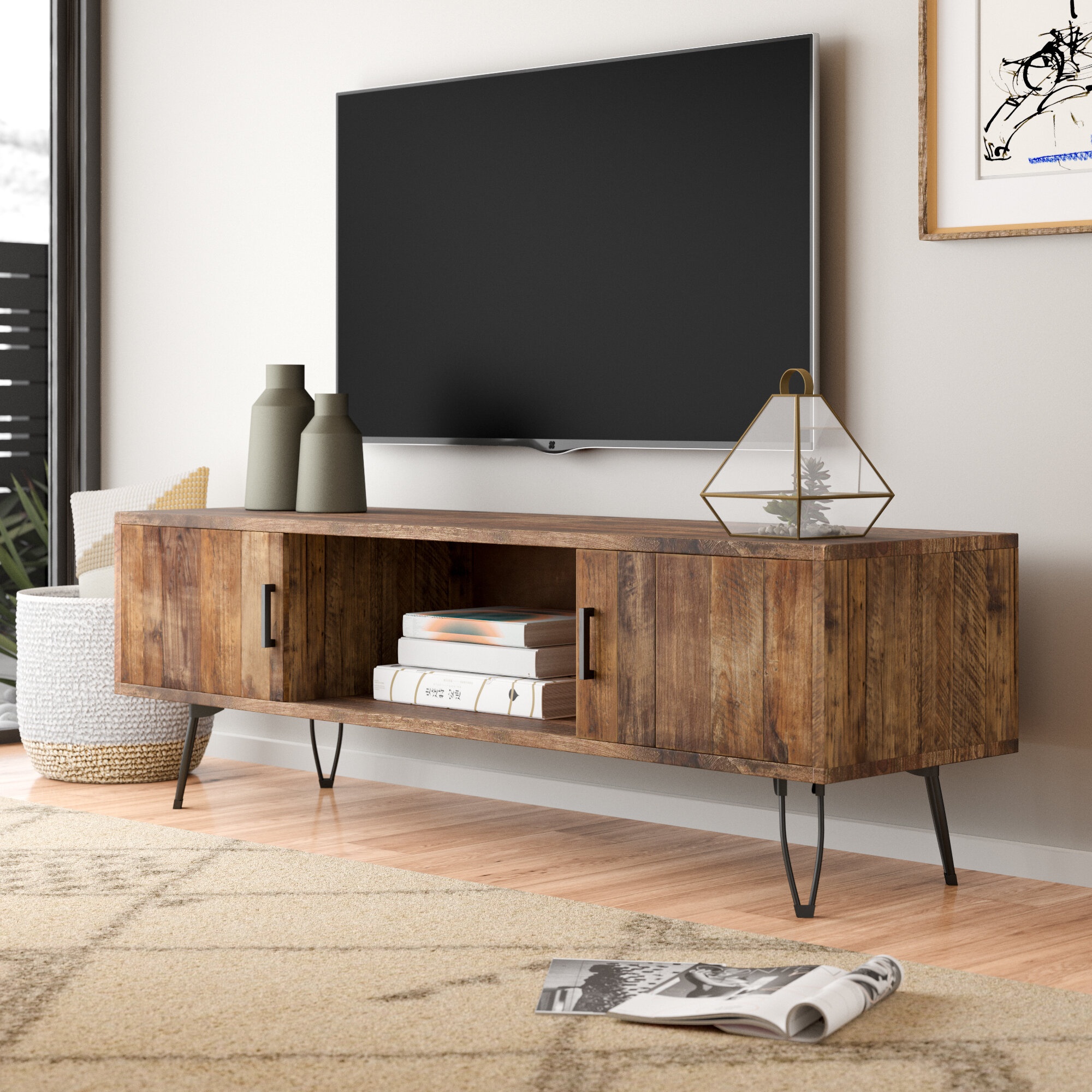 Stamford Media Console
