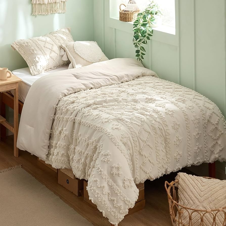Boho Bedding Set: Beige Tufted Comforter, Corner Tassels