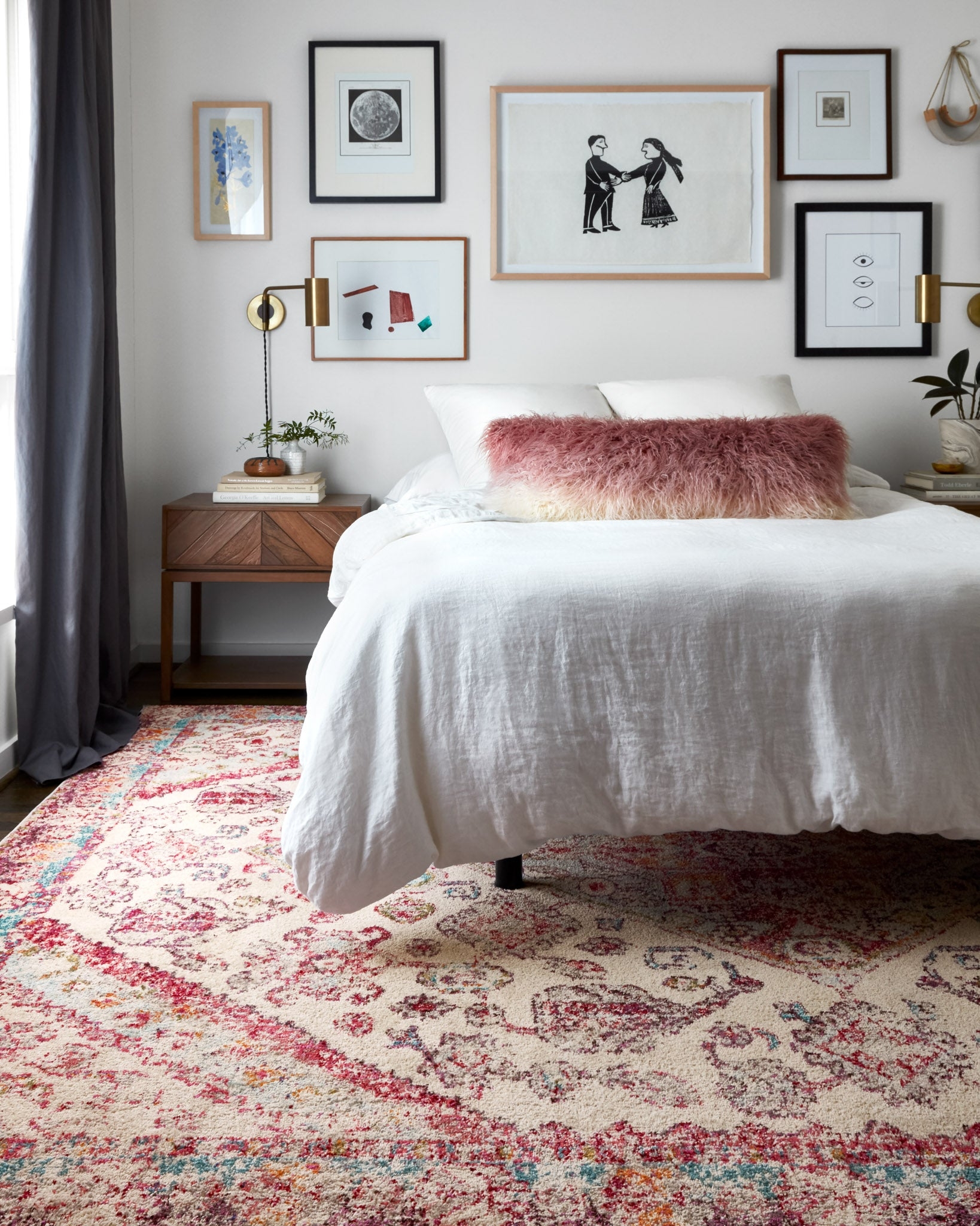Boho Chic Area Rug: Rose Pink with Chevron Detail Nightstand