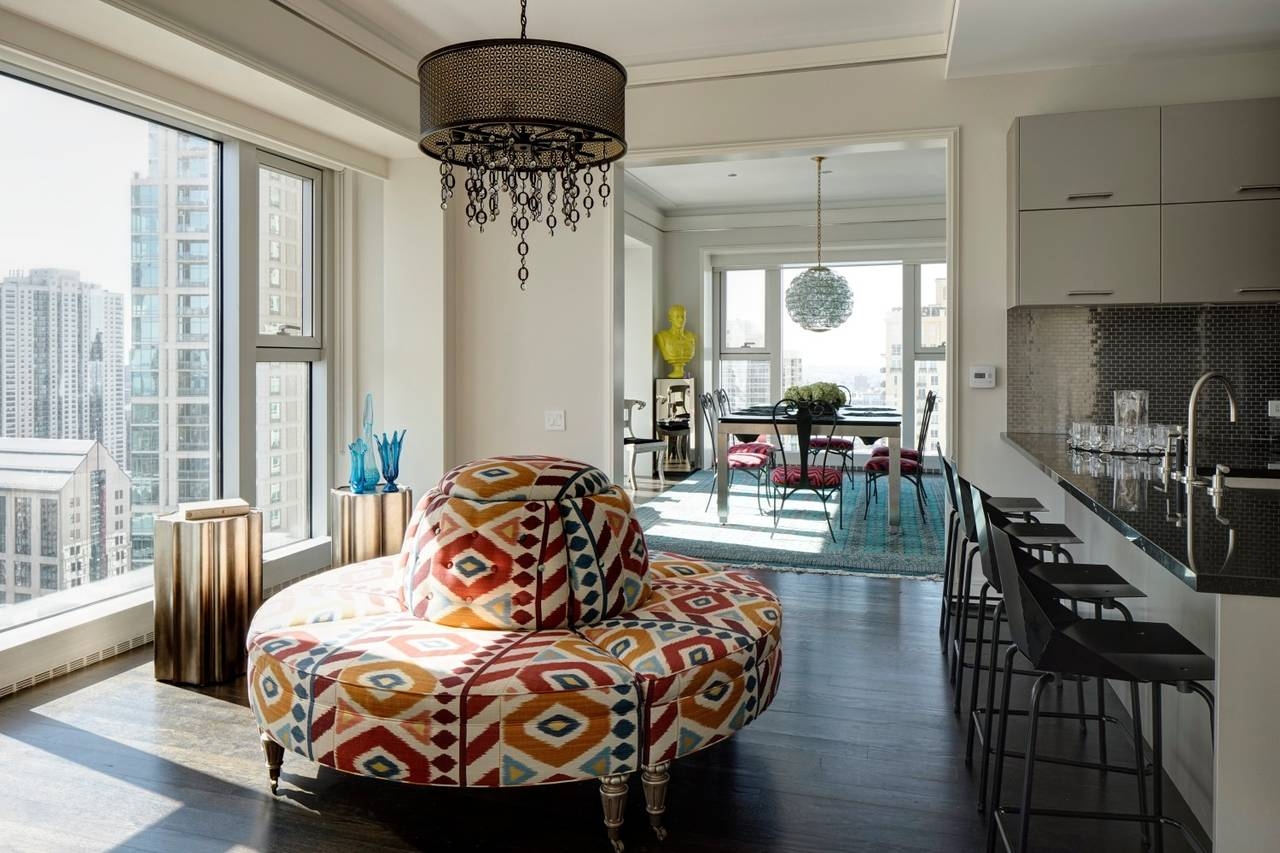 Borne Settee in Geometric Print with 360 Degree Seating
