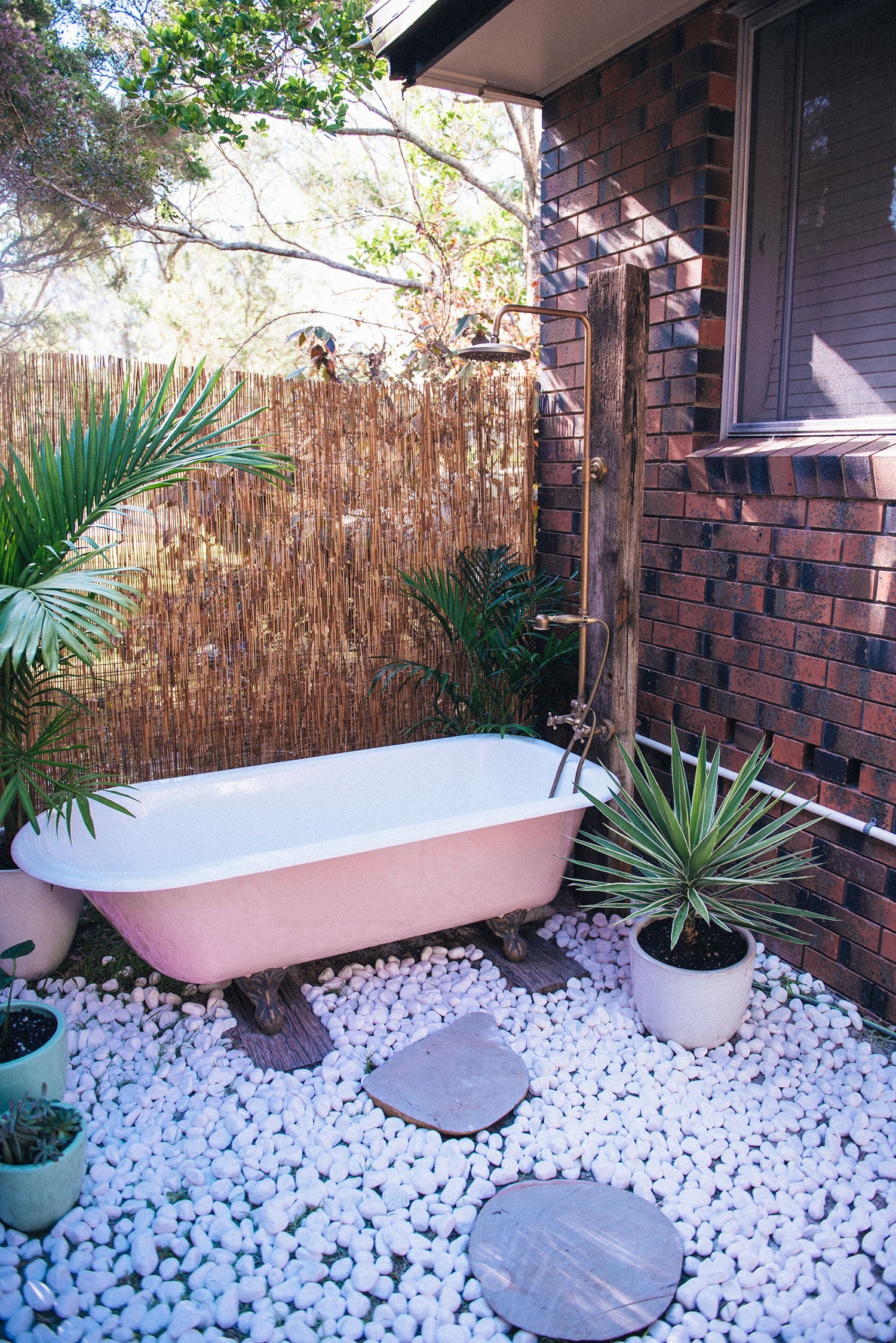 Clawfoot Tub: Wood Shower Post and Bohemian Clawfoot Tub Ideas