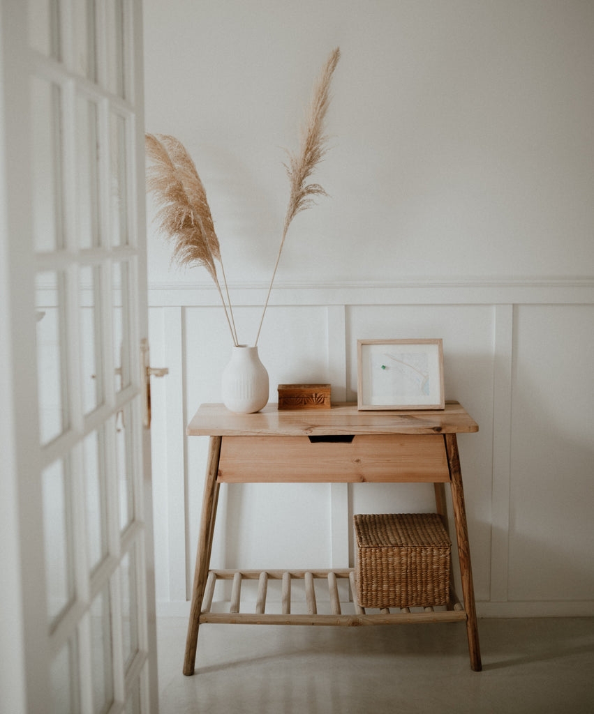 Console Table with Slatted Shelf and Tapered Wood Legs Storage