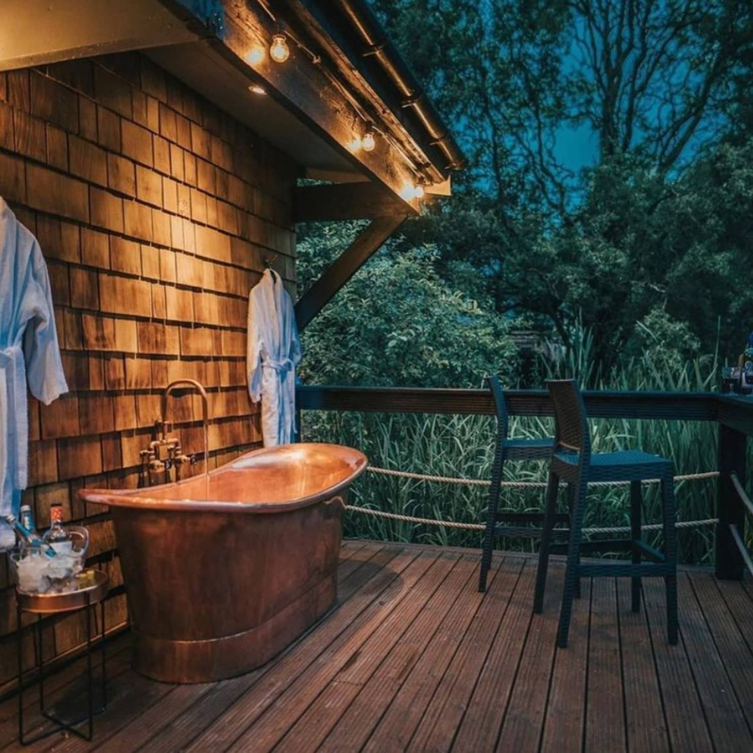 Copper Bathtub: Slipper Shape and Luxury Forest Retreat Bathroom