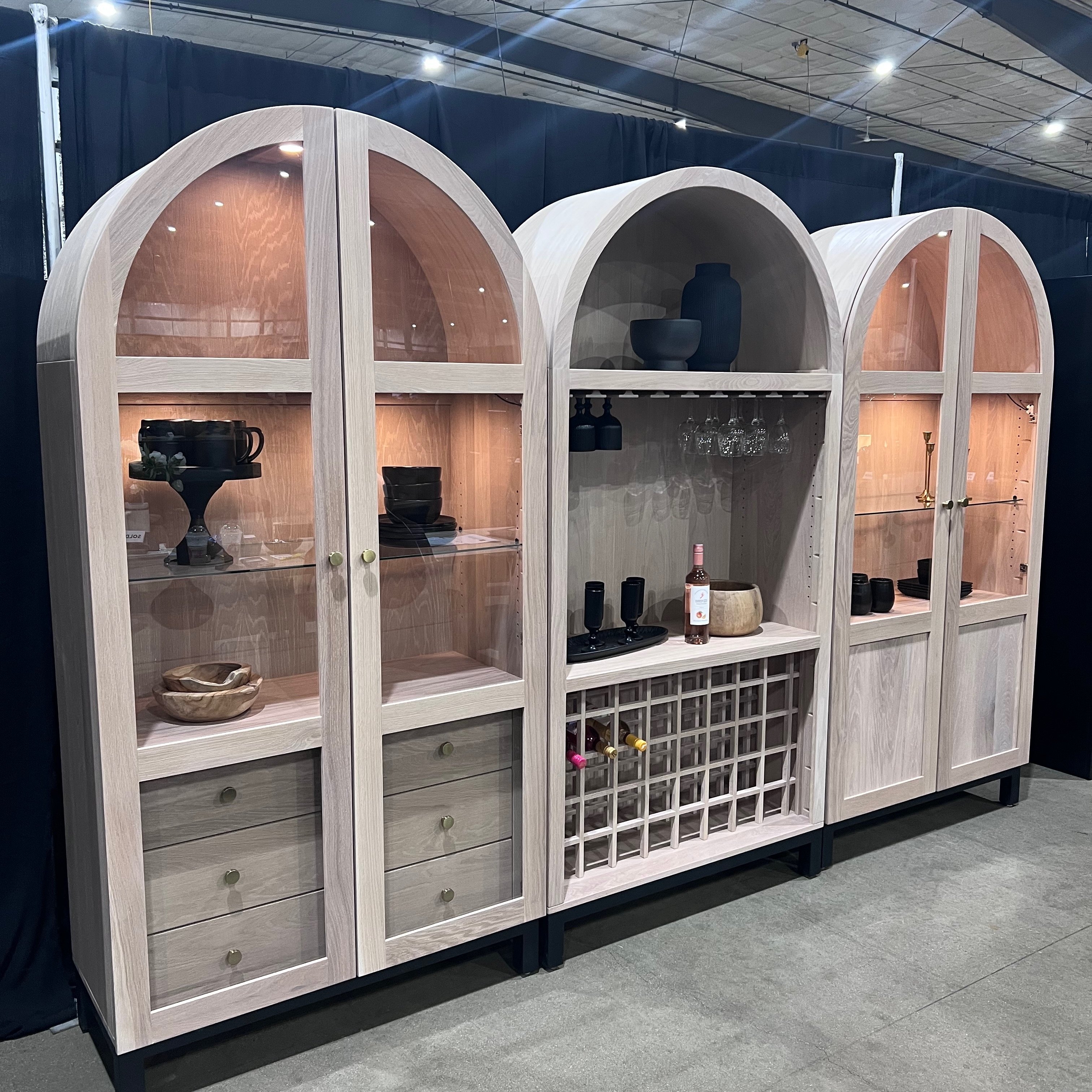 Curio Cabinet: Arched Blonde Wood Mixed Material Base
