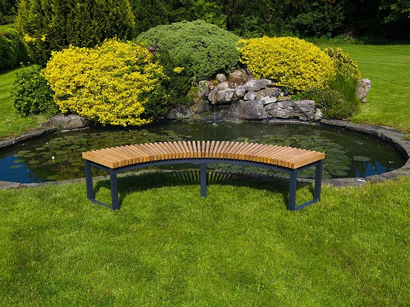 Curved Bench Radial Slats Metal Frame Pondside Seating