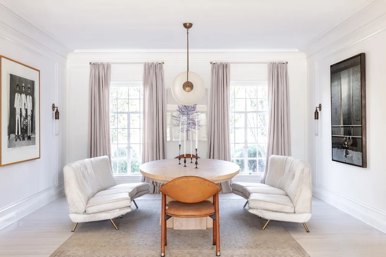 Dining Sofa Splayed Legs and Round Pedestal Table
