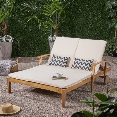 Double Chaise Lounge Having Rear Mobility Wheels Coastal Daybed