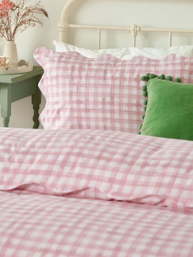 Duvet Set | Pink Gingham Scalloped Edge Pom Pom Bed
