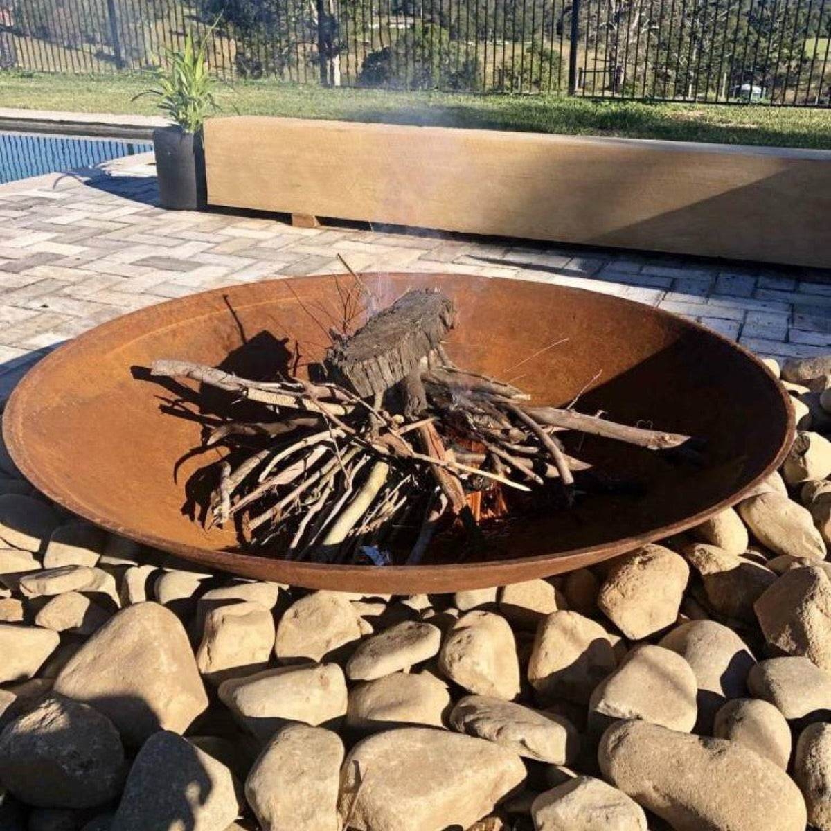 Fire Pit Weathered Finish Bowl Shape Stone Base Design