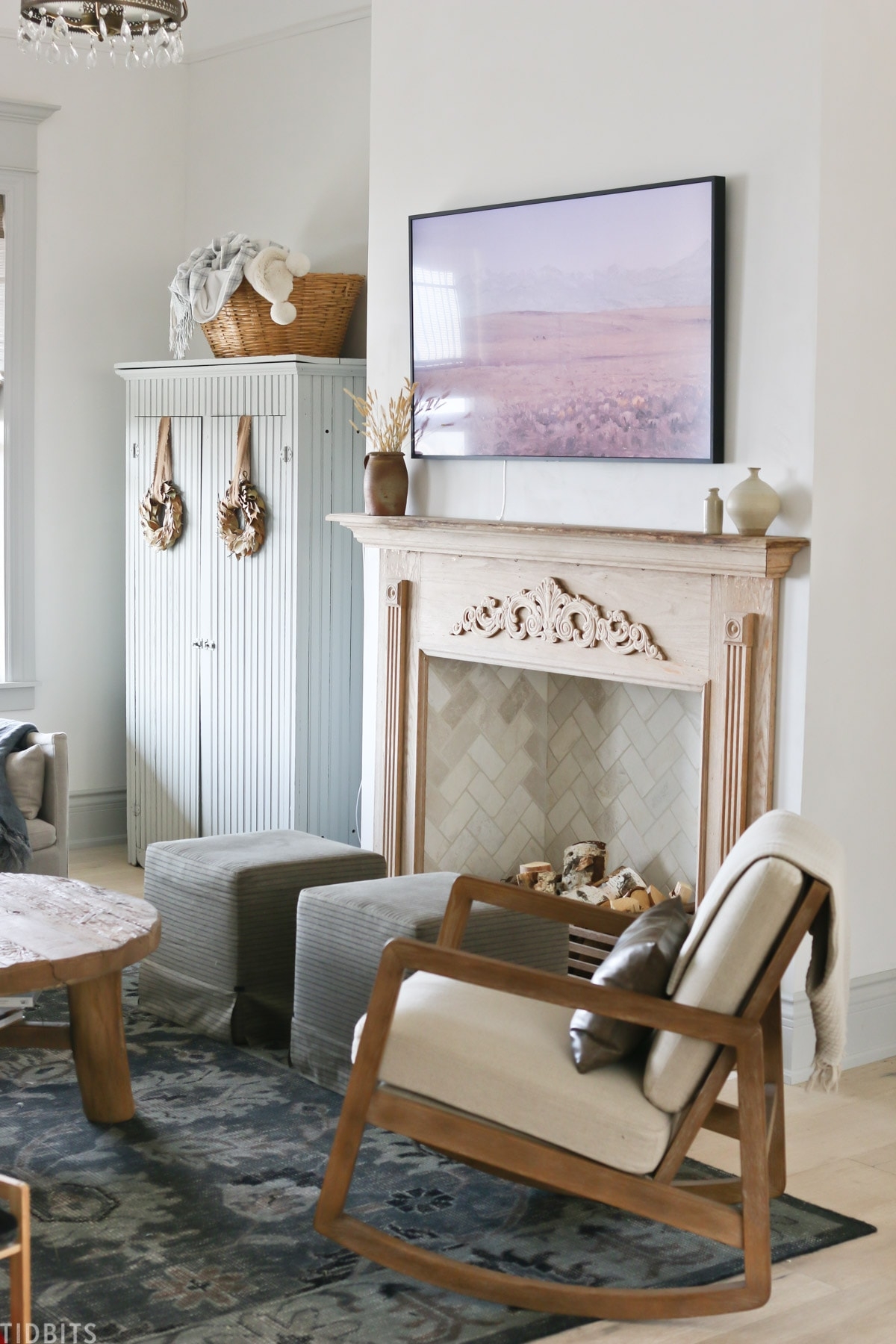 Fireplace Mantel: Carved Wood Mantel Decor and Tile