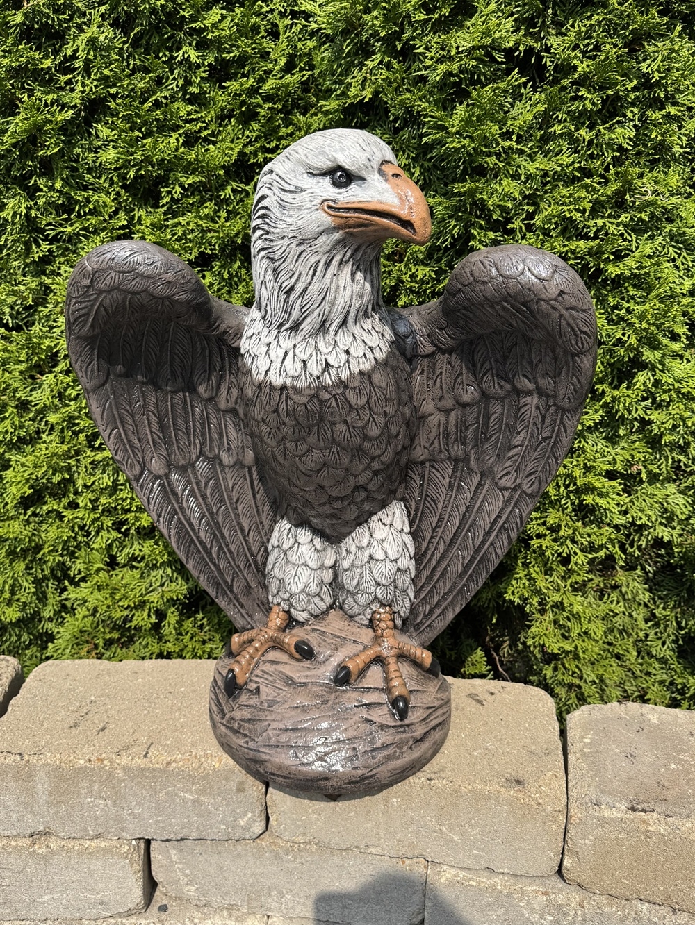 Garden Statue Stone Eagle Outdoor Decor Weathered Rounded Base