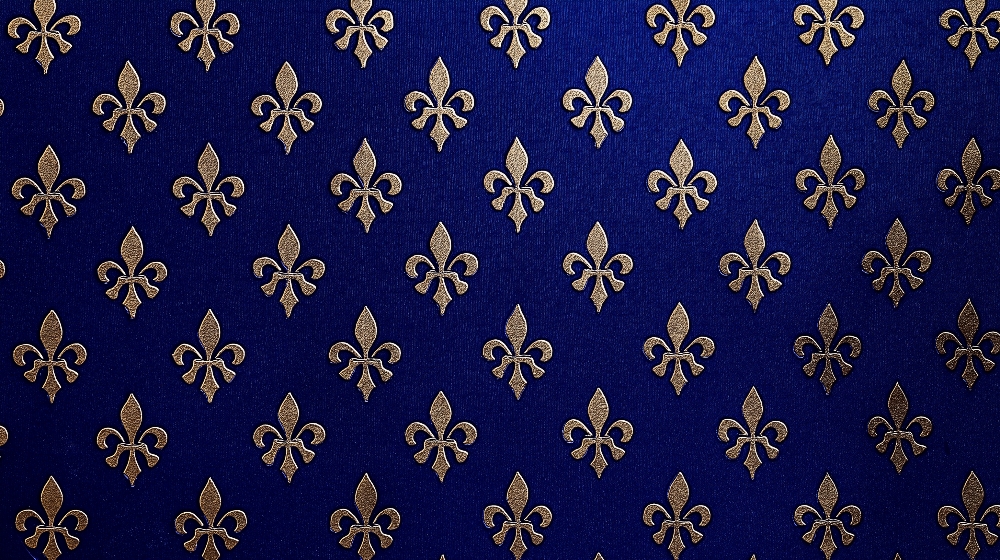 Mural Wallpaper | Metallic Gold Accents Royal Blue Gold Wallpaper