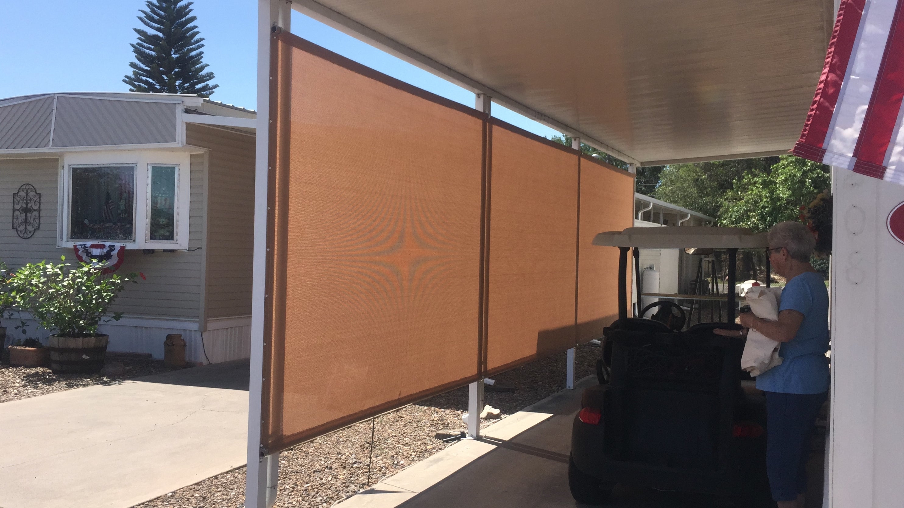 Outdoor Shade Screen Terracotta Brown Modular Panels