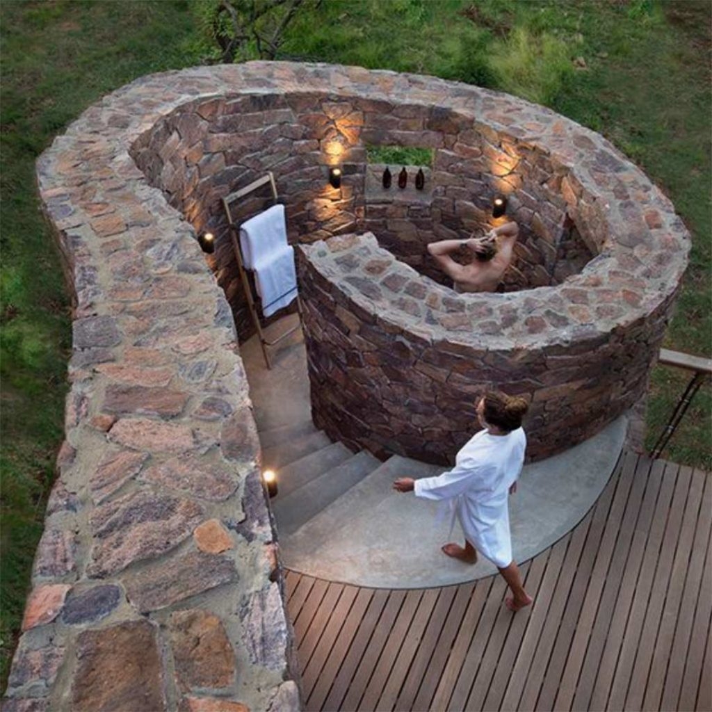 Outdoor Bathing