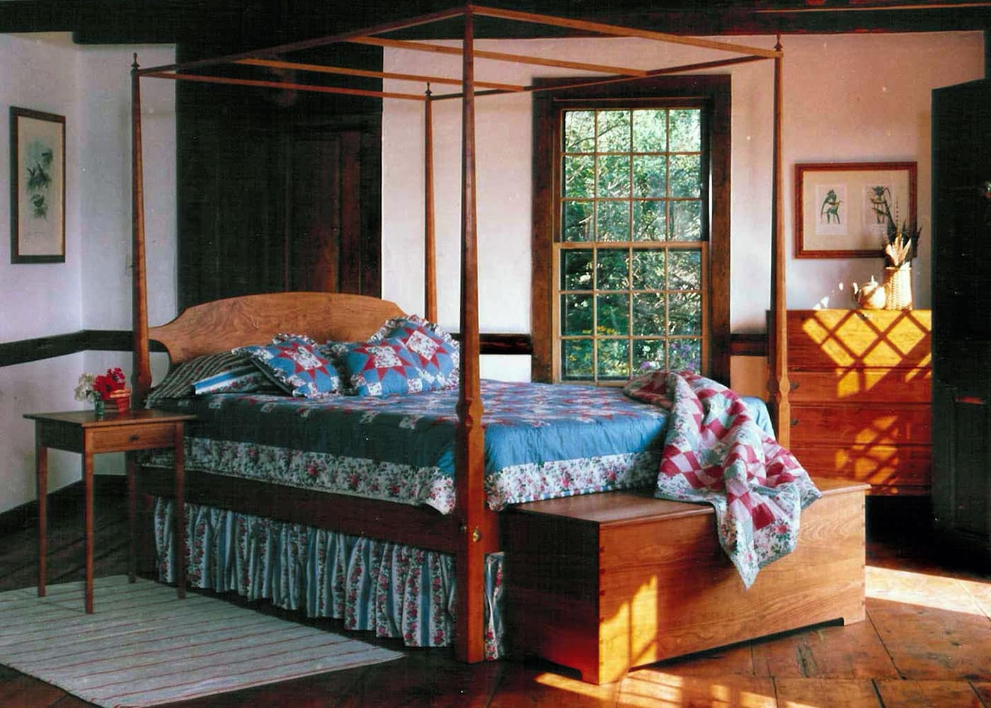 Pencil Post Bed Queen Canopy Frame Walnut Master Bedroom